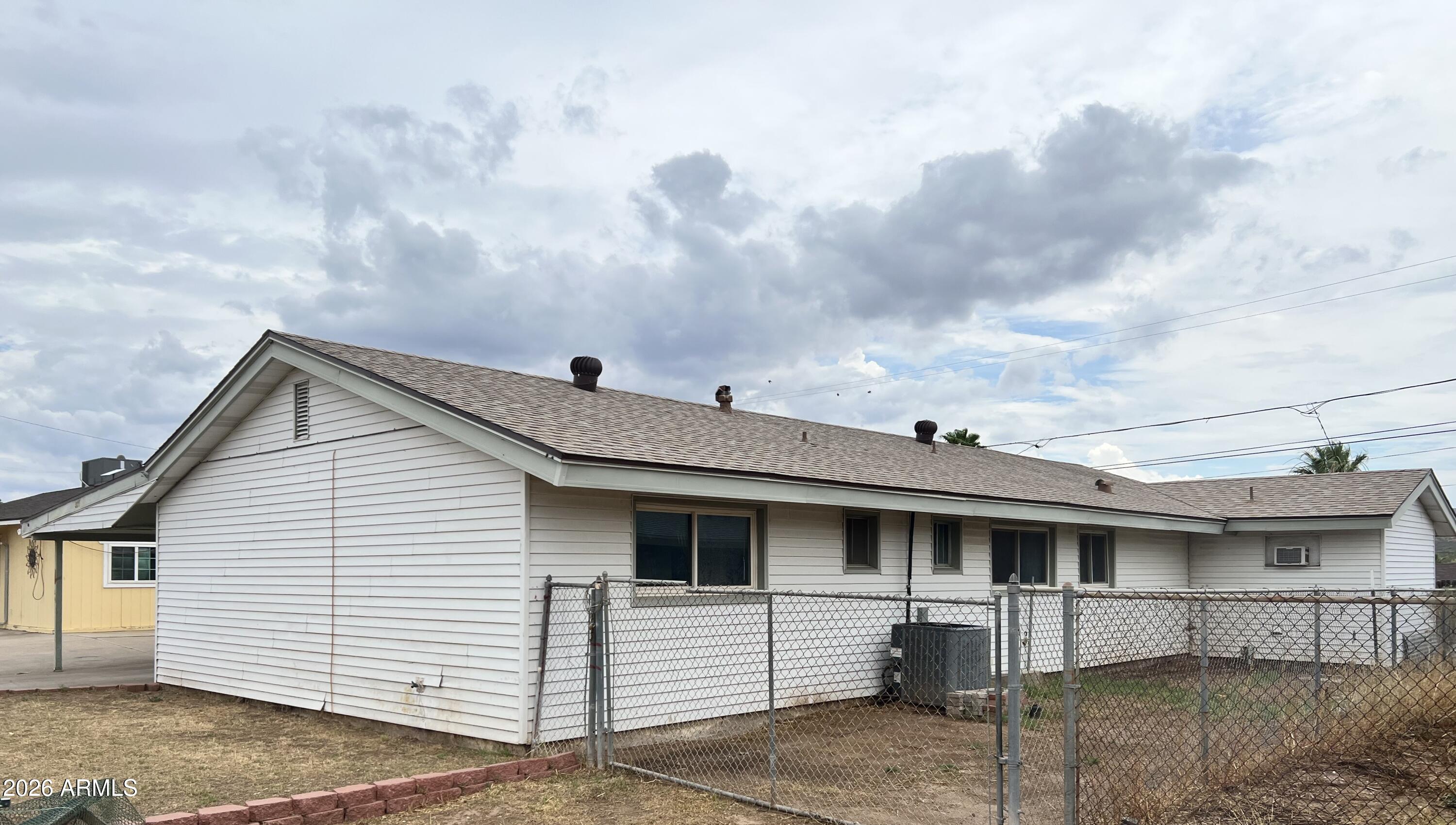 315 W FAIRHAVEN Road