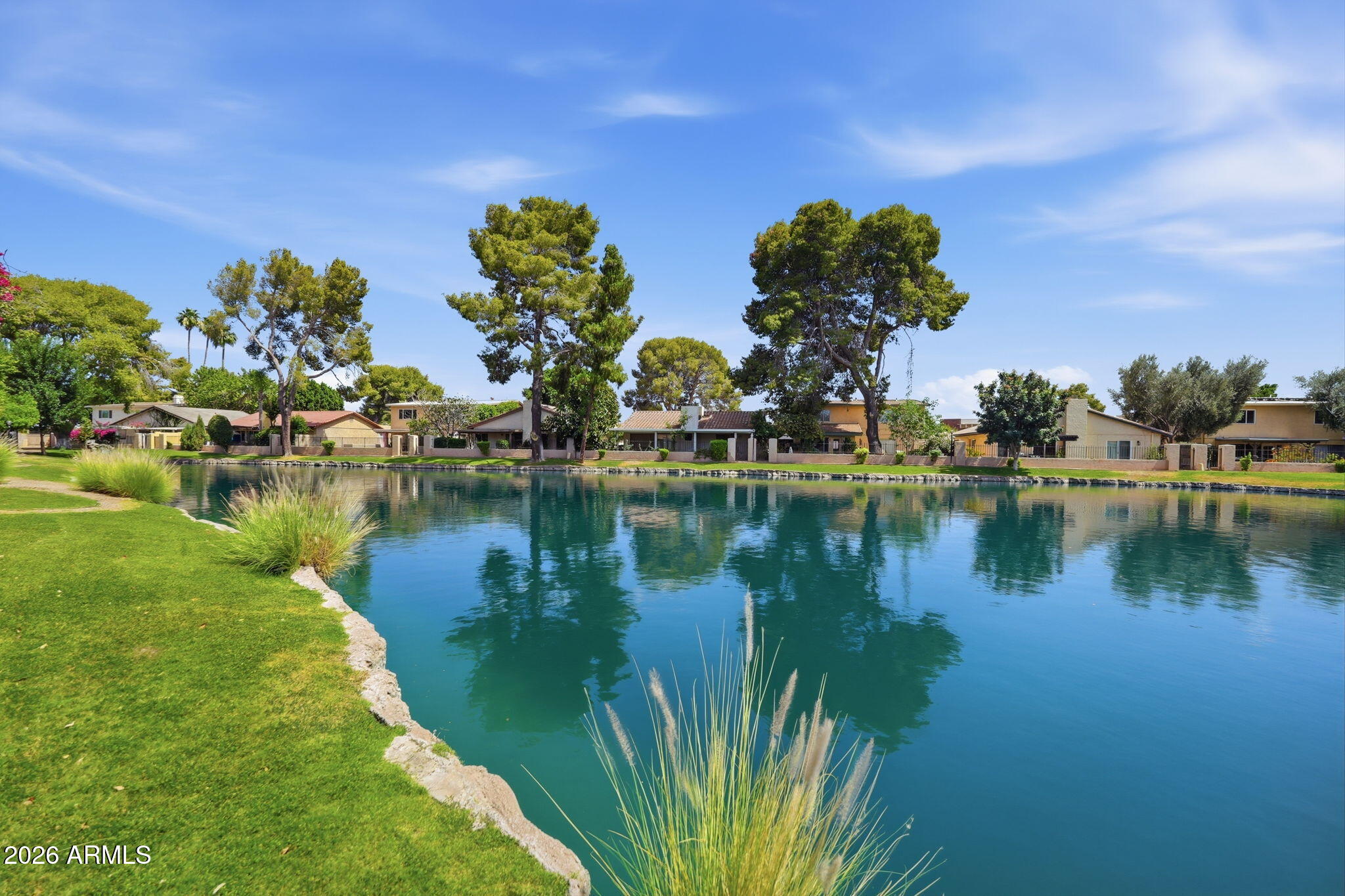 LAKES TRACT R1 - Residential