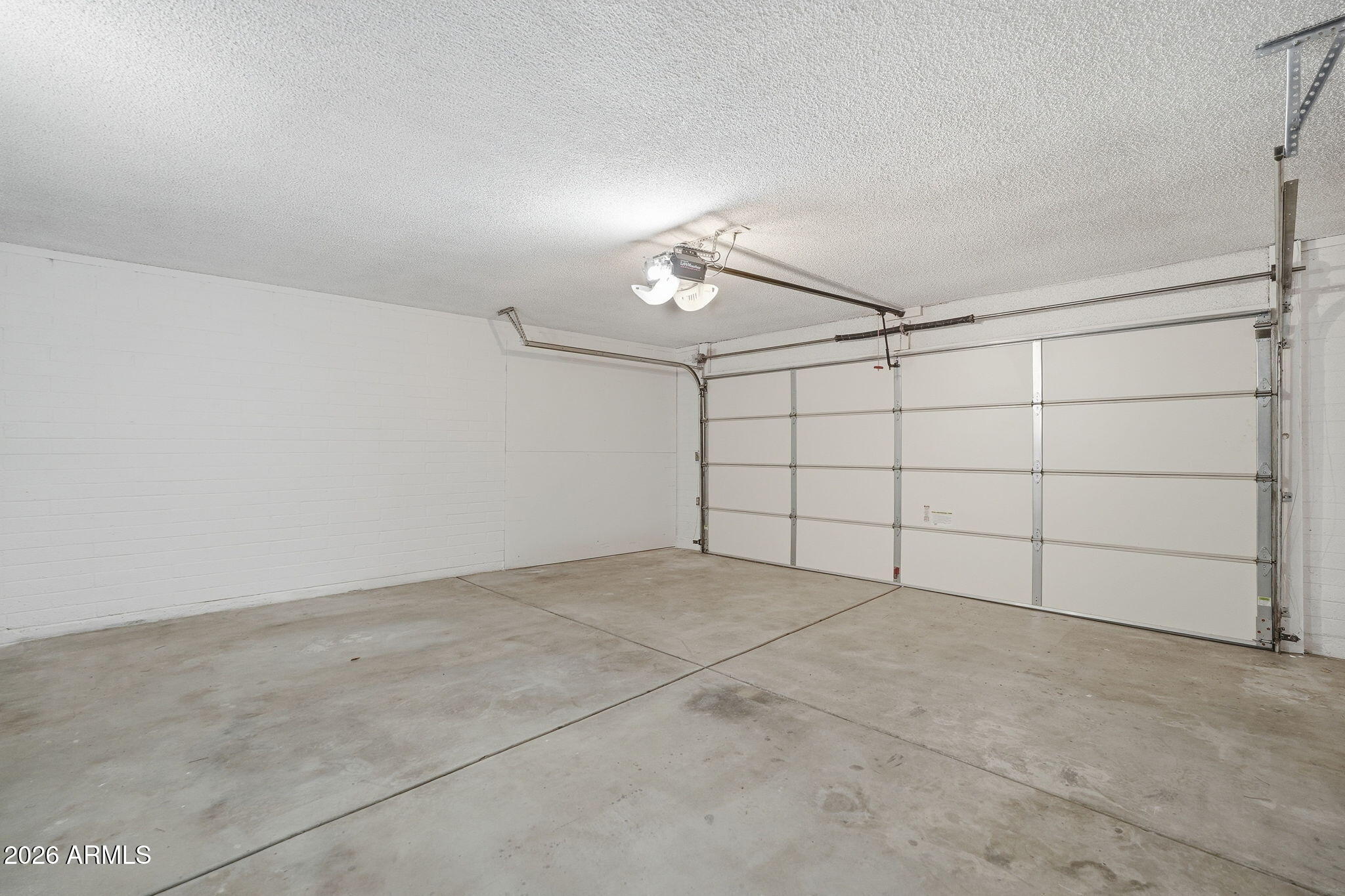 LAKES TRACT R1 - Residential