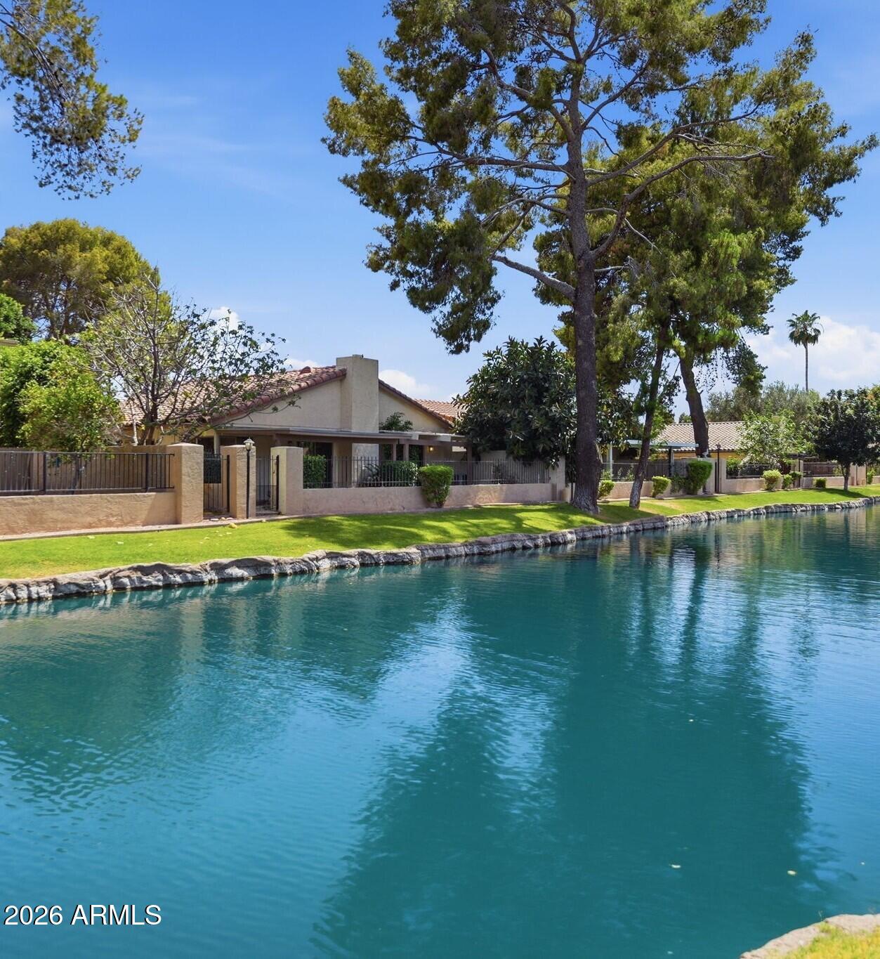 LAKES TRACT R1 - Residential