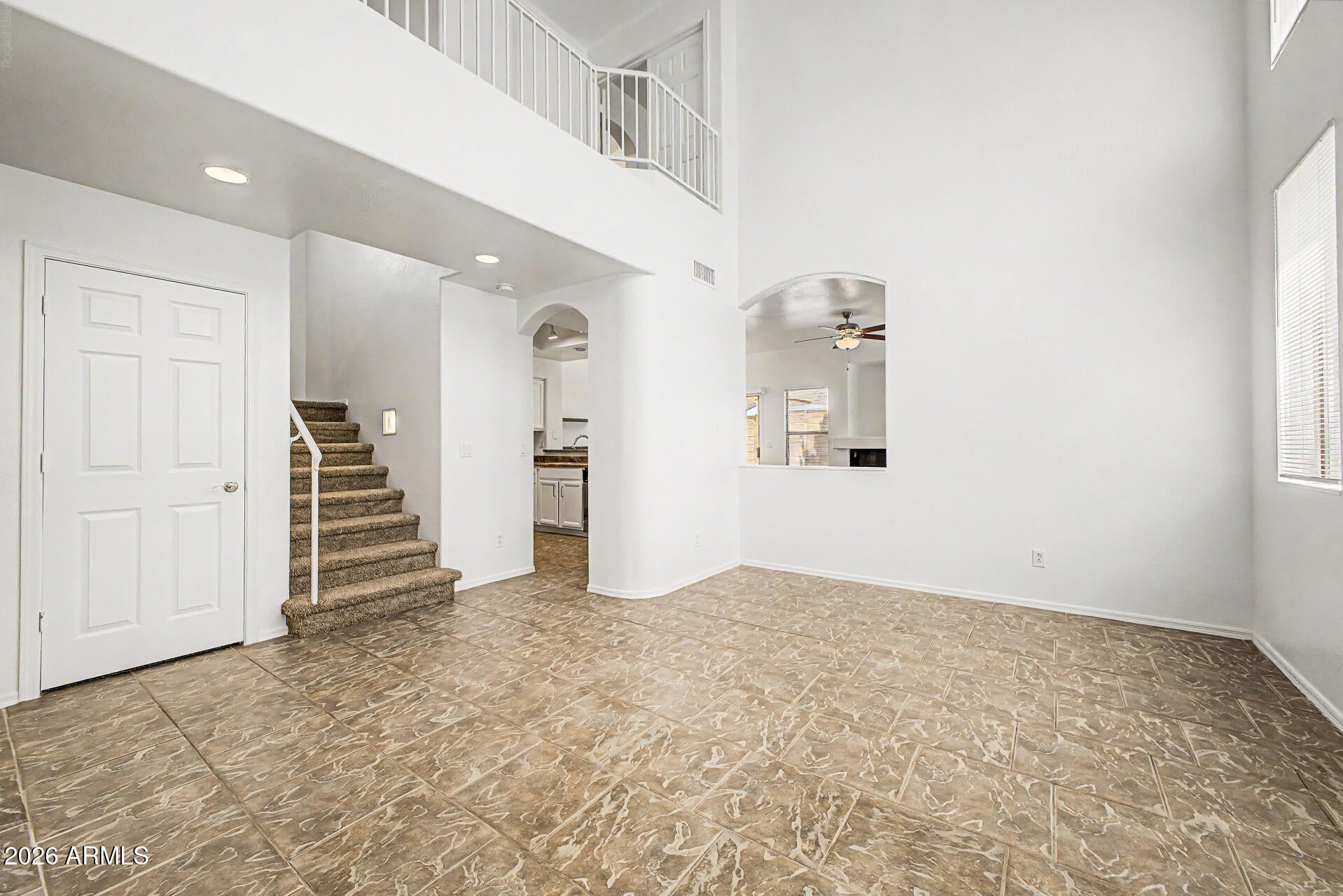 1348 W WAHALLA Lane