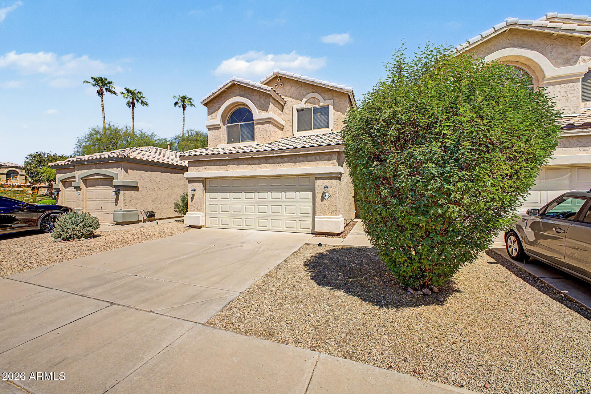1348 W WAHALLA Lane