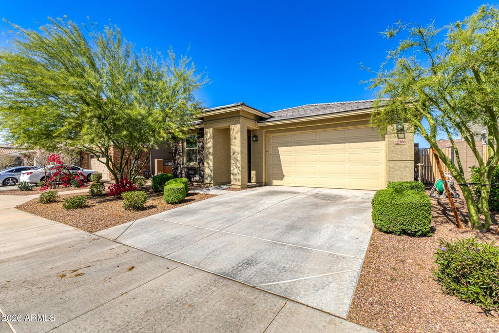 Photo of 12366 W Locust Lane, Avondale, AZ 85323 (MLS # 6996408)