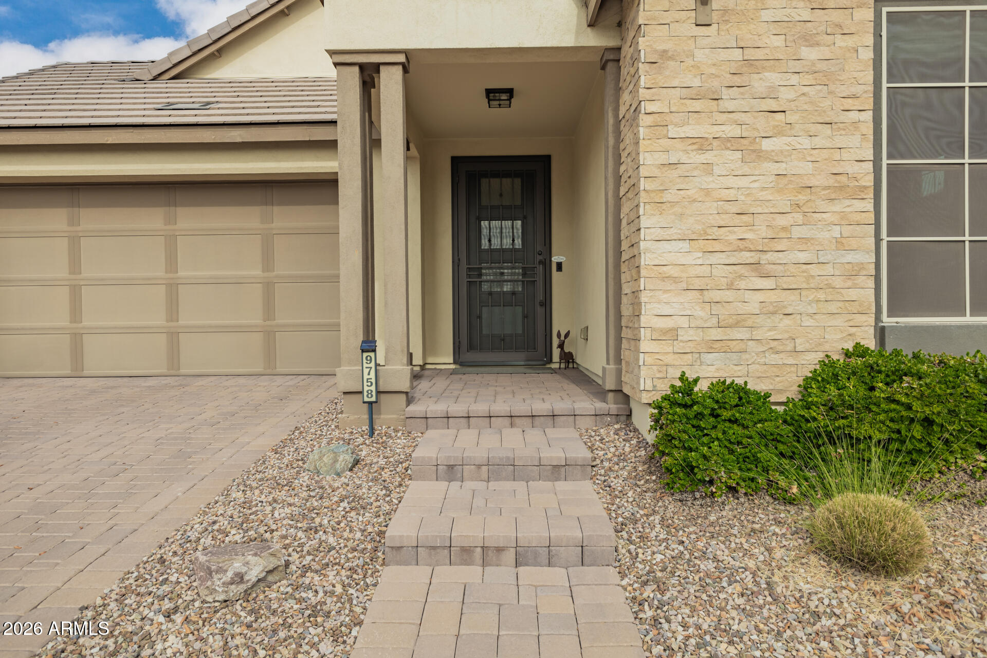 9758 E RESISTANCE Avenue