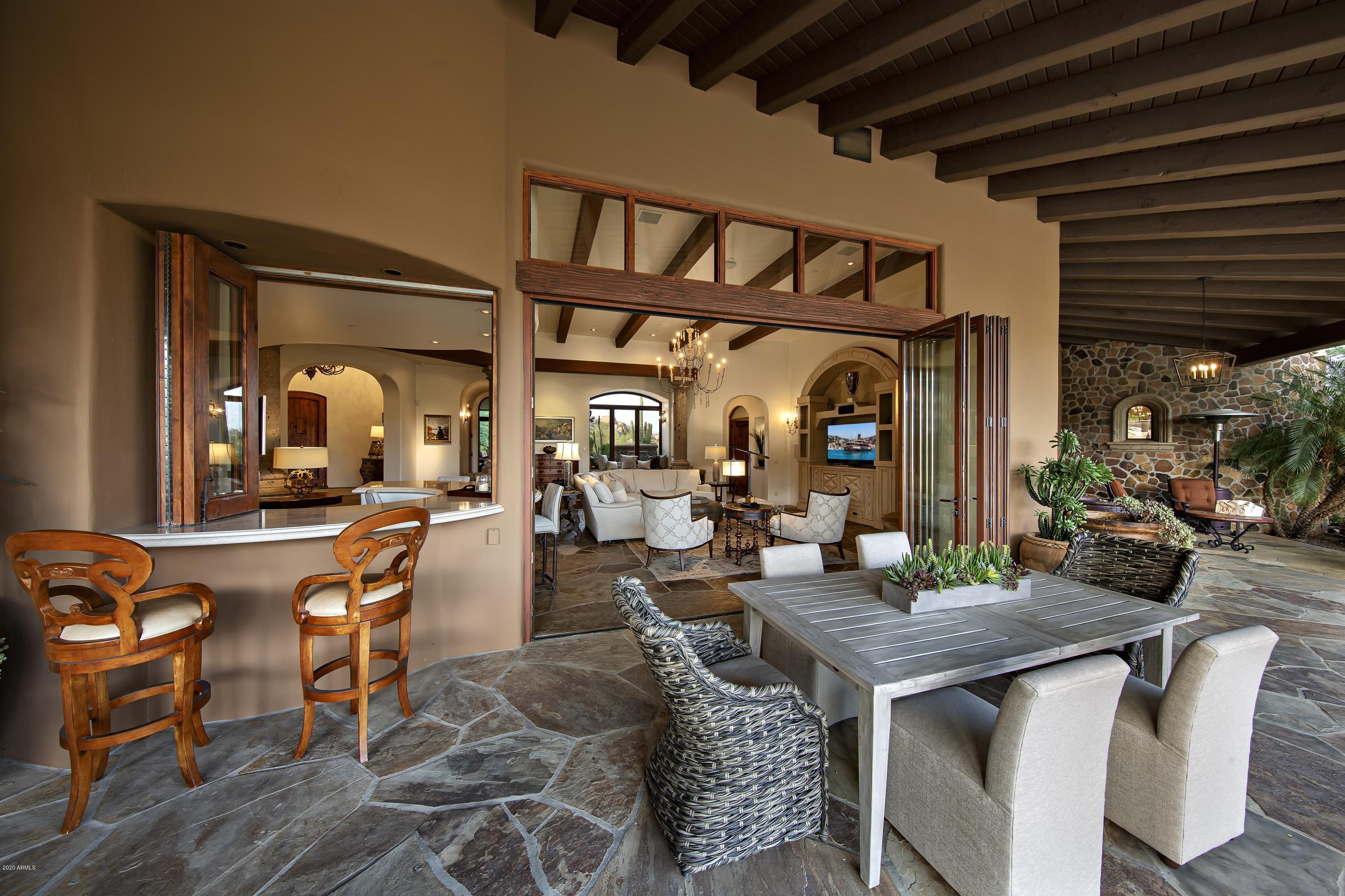 PINNACLE CANYON - Residential