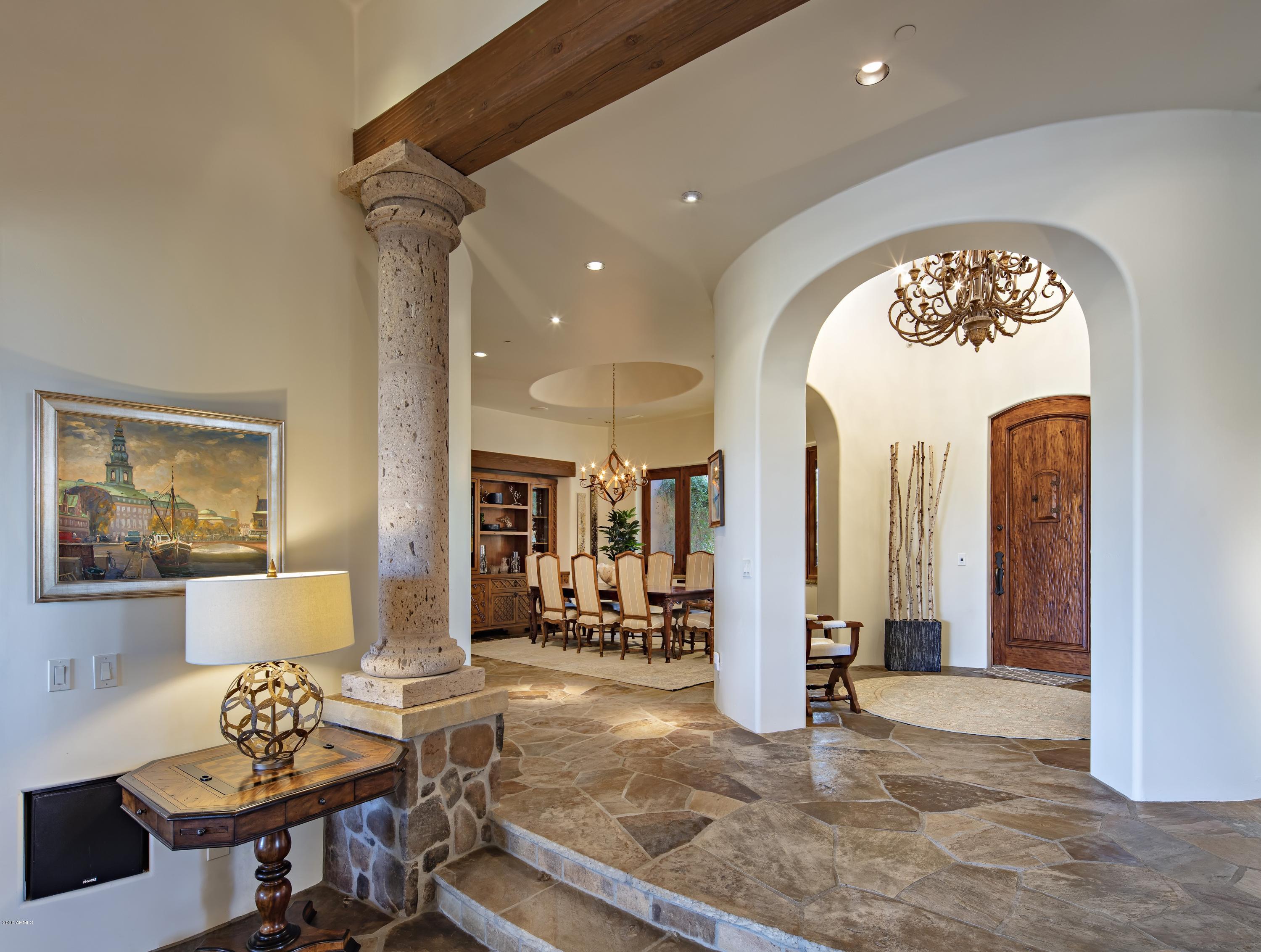 PINNACLE CANYON - Residential
