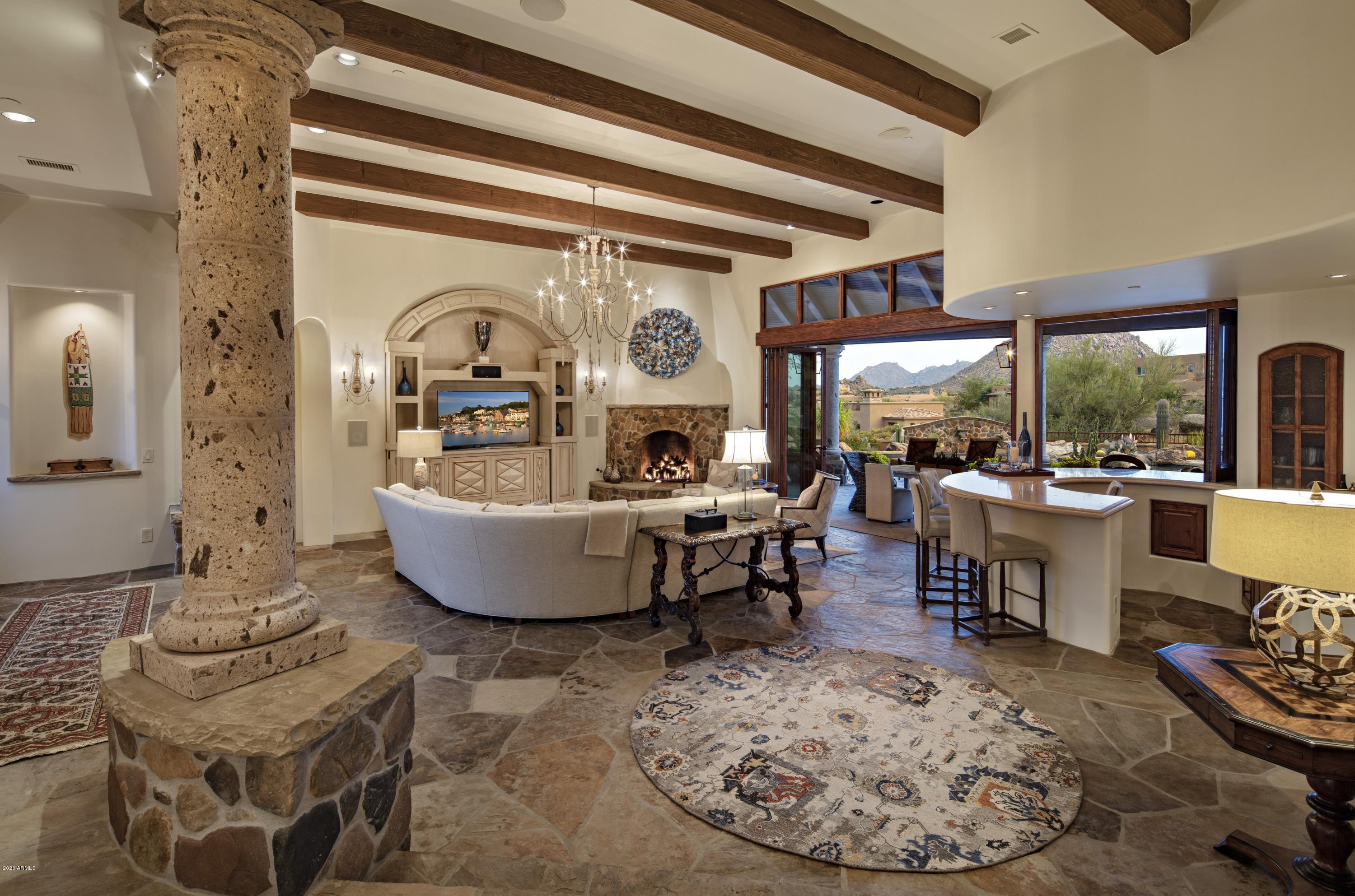 PINNACLE CANYON - Residential