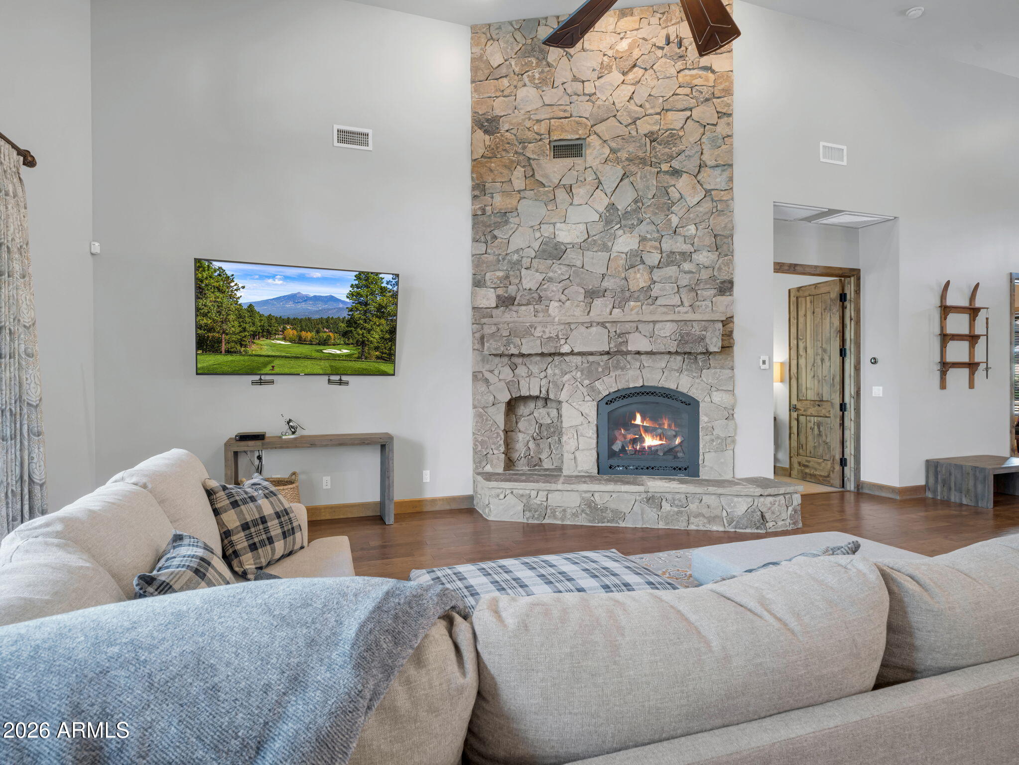 Pine Canyon - Residential