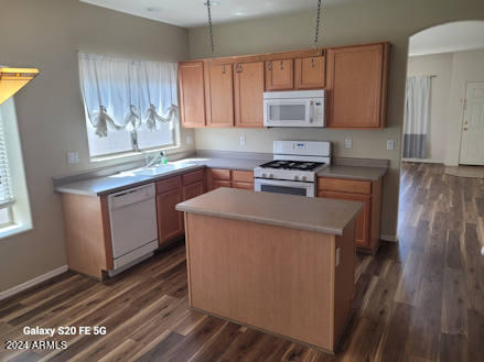 12859 W MODESTO Drive