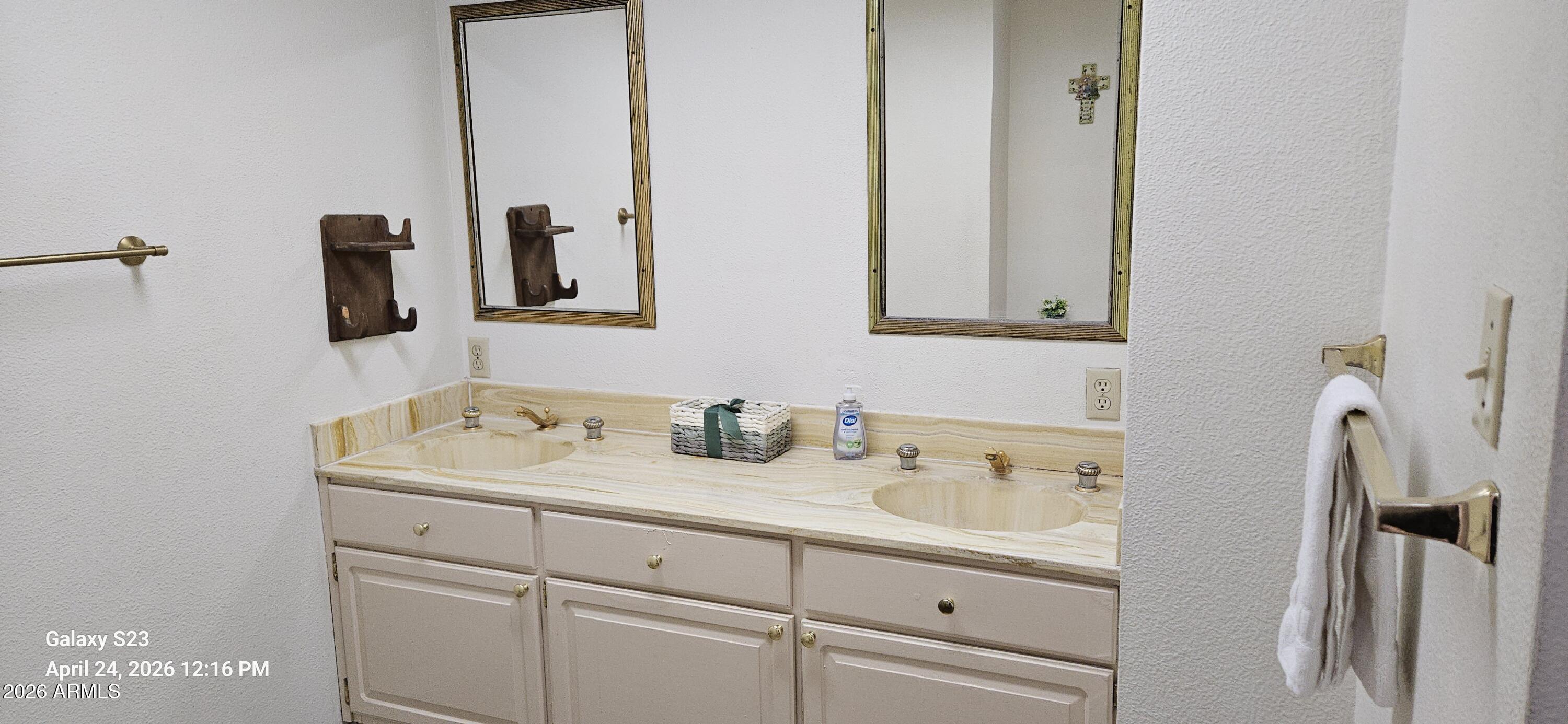 EL CORONADO HEIGHTS - Residential