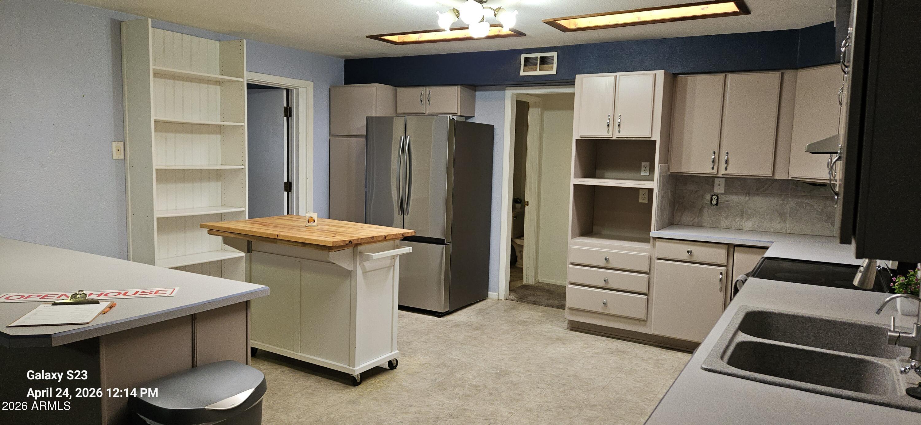 EL CORONADO HEIGHTS - Residential