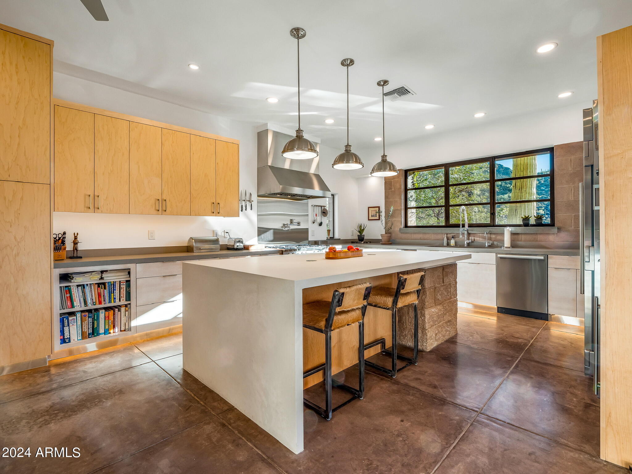 Tucson, Arizona 85745, United States, 4 Bedrooms Bedrooms, ,4 BathroomsBathrooms,Residential,Active,41217