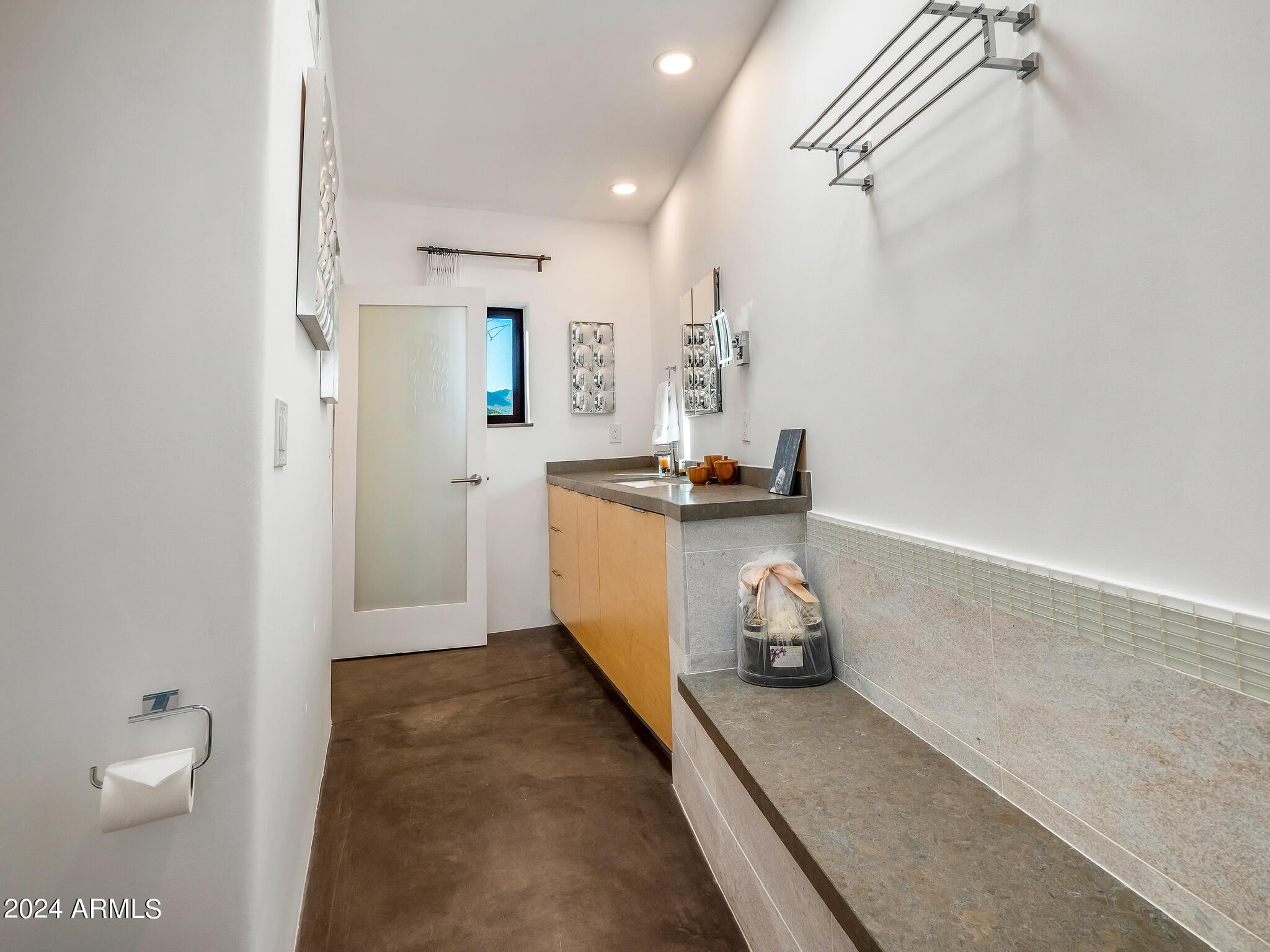 Tucson, Arizona 85745, United States, 4 Bedrooms Bedrooms, ,4 BathroomsBathrooms,Residential,Active,41217