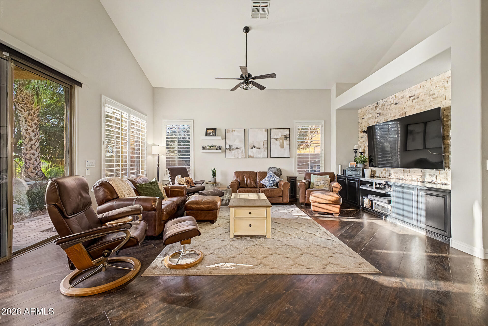 PASEO CROSSING PHASE 2 - Residential