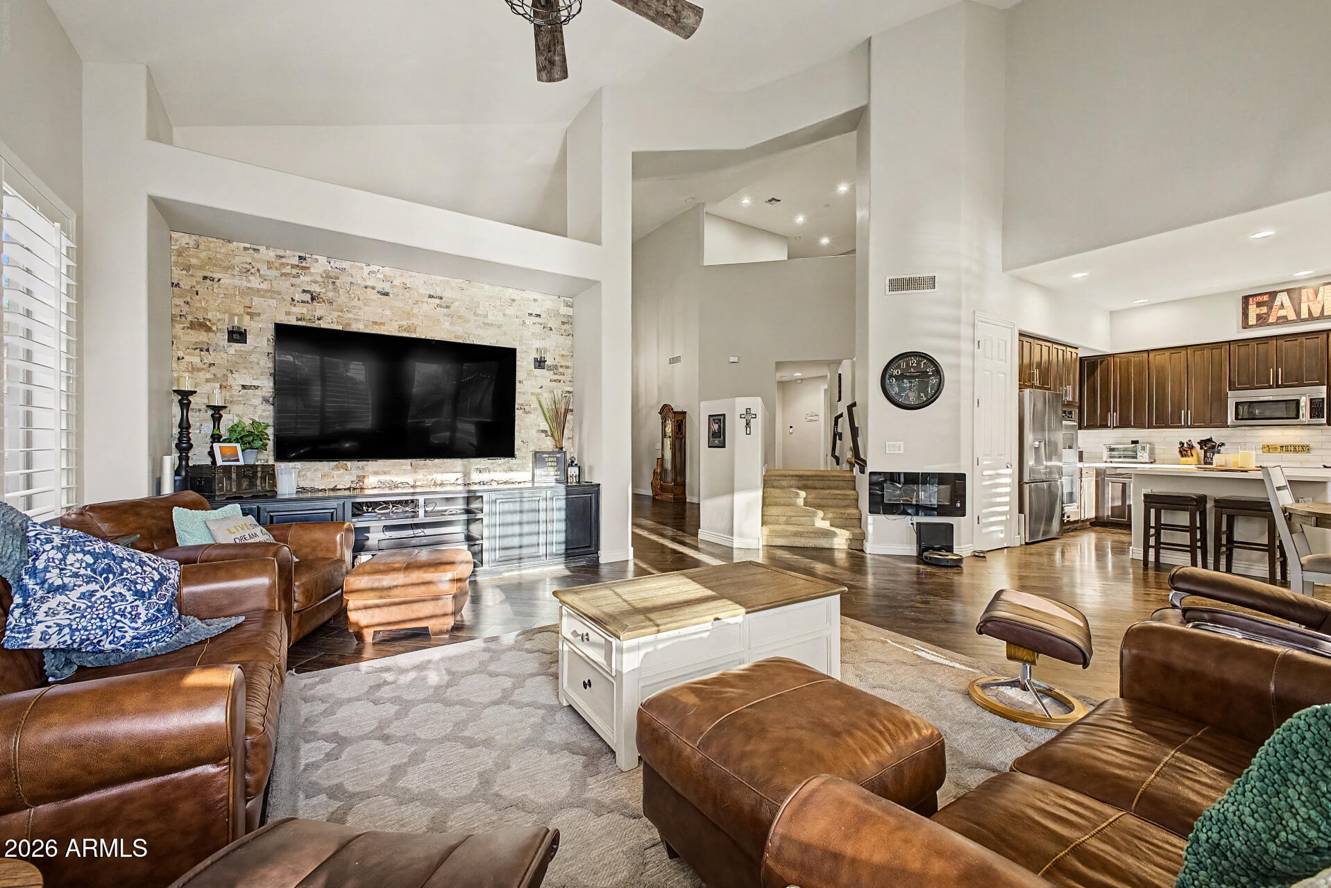 PASEO CROSSING PHASE 2 - Residential