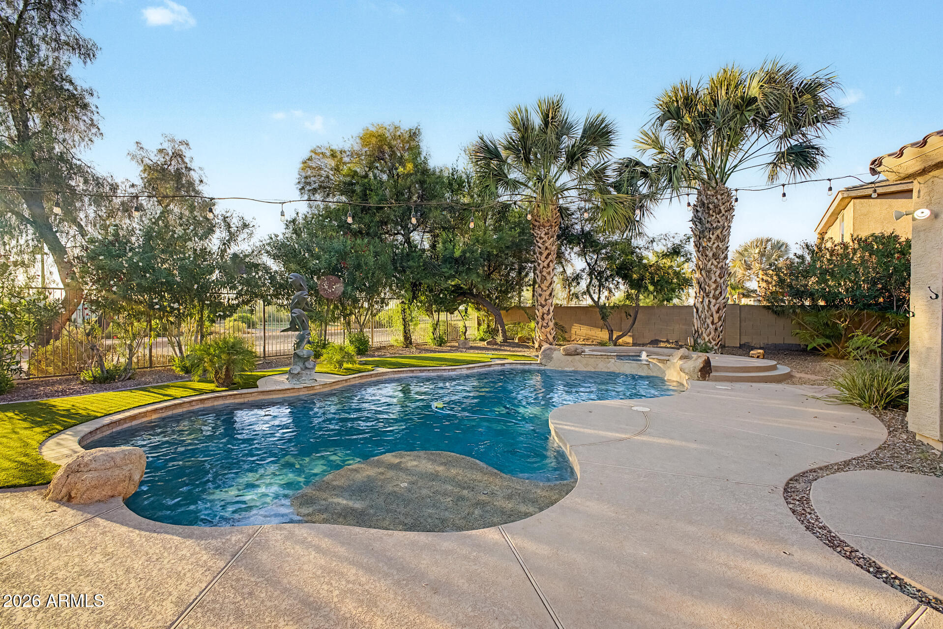 PASEO CROSSING PHASE 2 - Residential