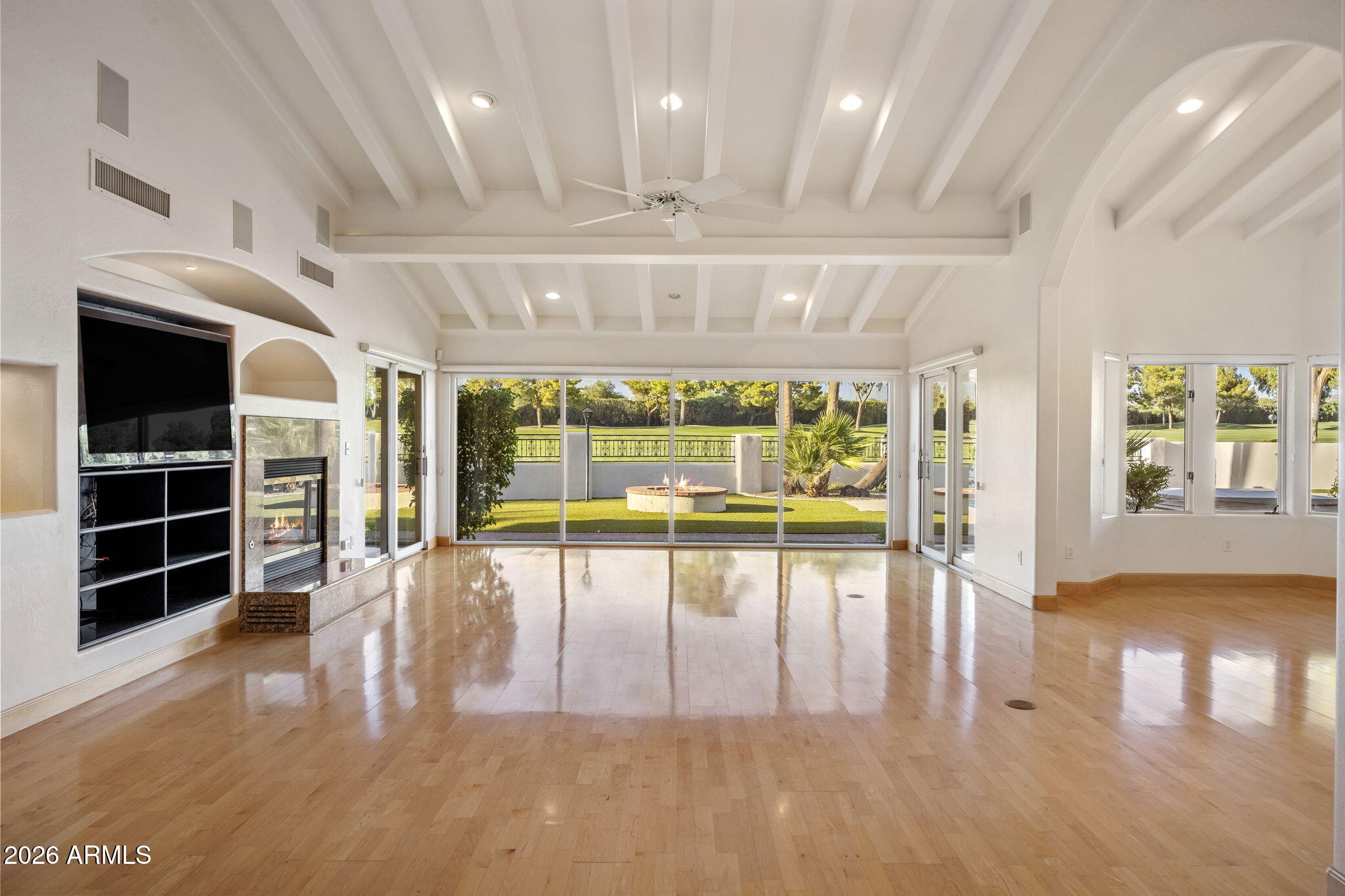 8262 E VISTA DE VALLE --