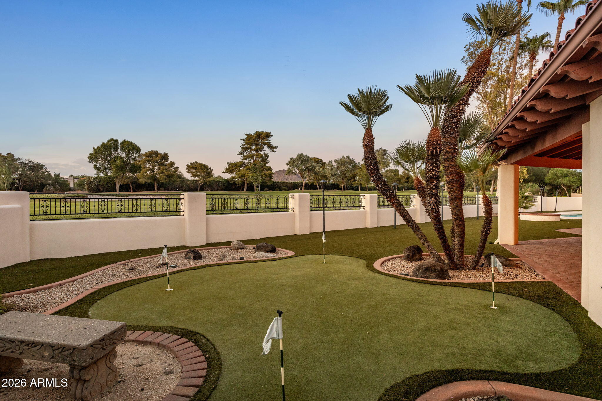 8262 E VISTA DE VALLE --