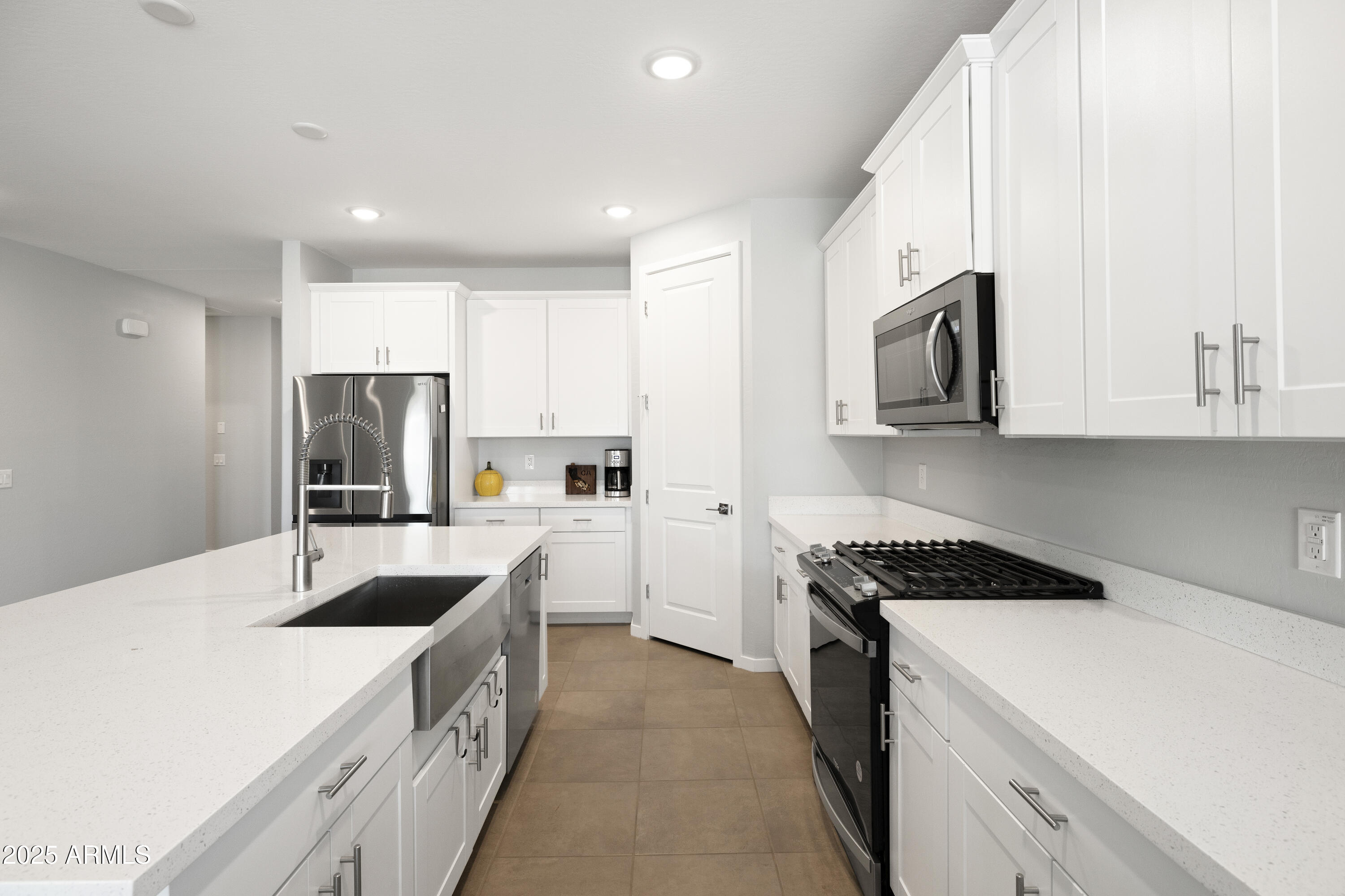 16031 W EL CORTEZ Place
