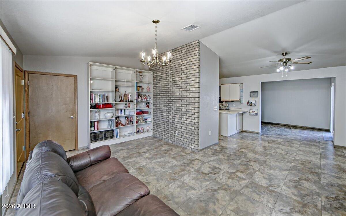 7540 E LAS FLORES Avenue