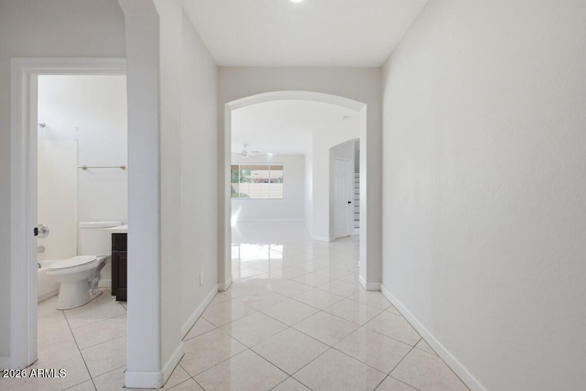 15308 W ROANOKE Avenue