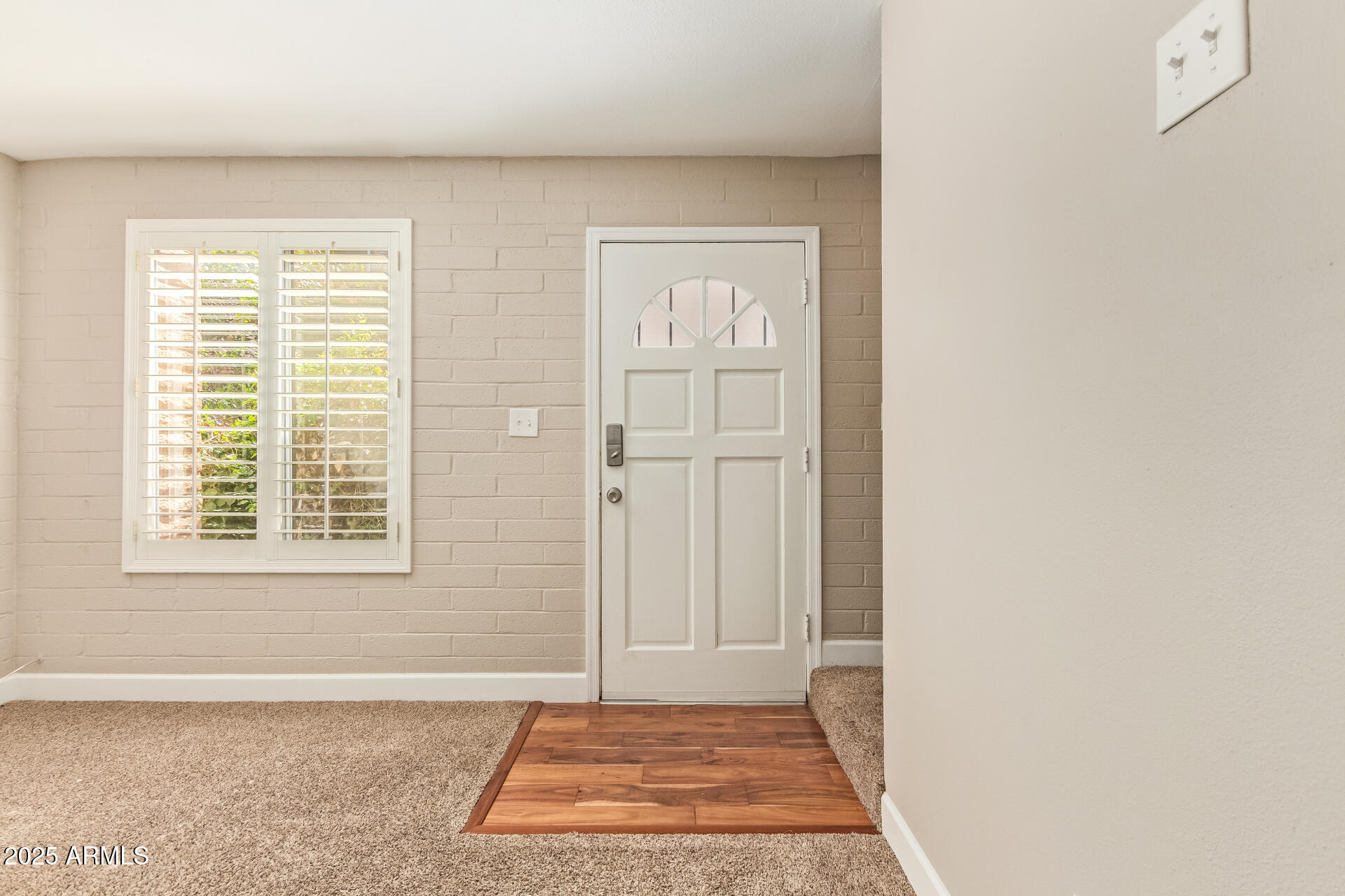 4848 N WOODMERE FAIRWAY -- 5