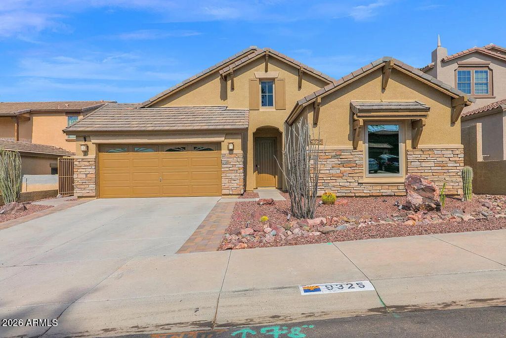 Photo of 9325 S 179th Drive, Goodyear, AZ 85338 (MLS # 6965992)