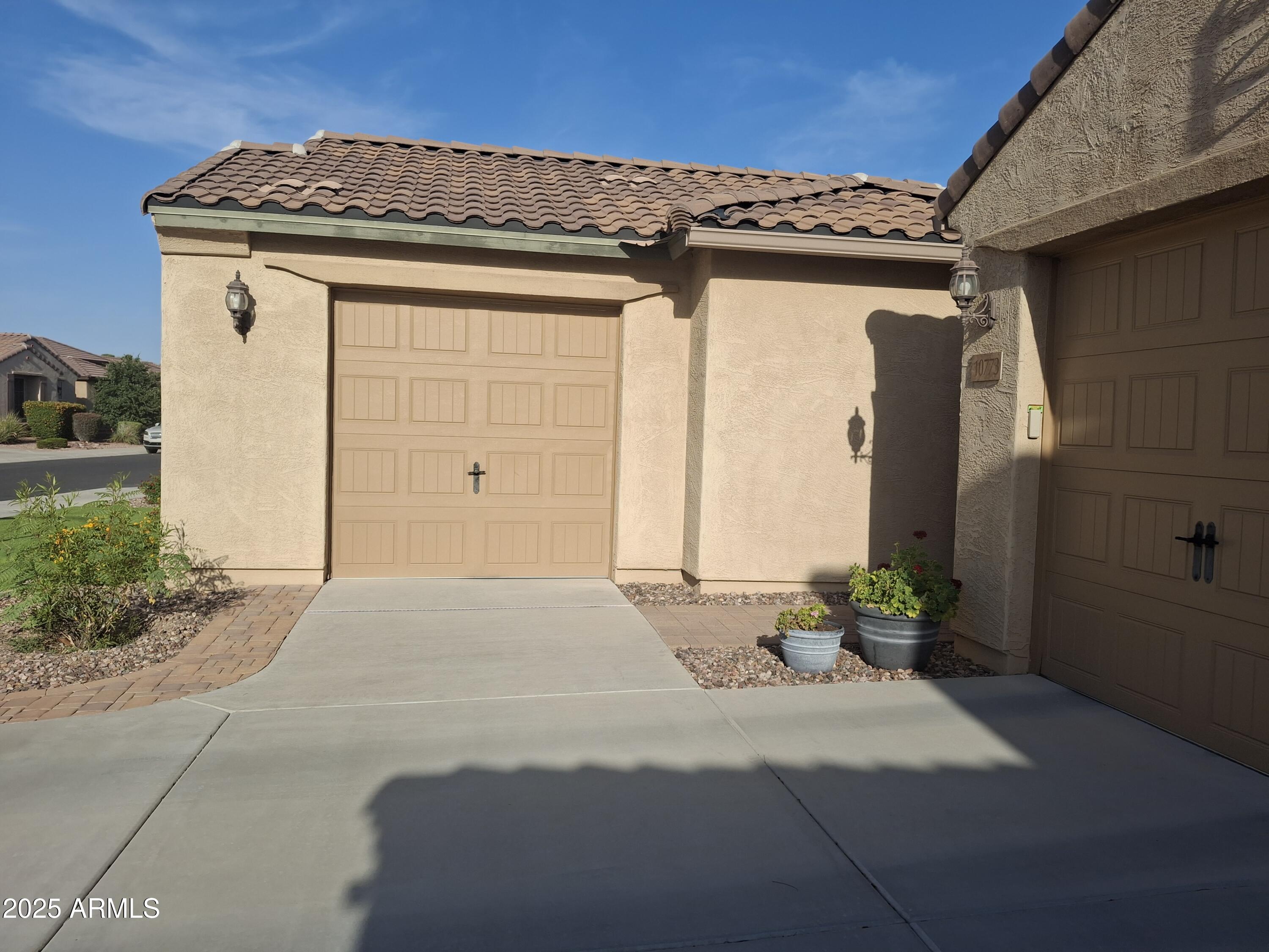 10773 W PRICKLY PEAR Trail