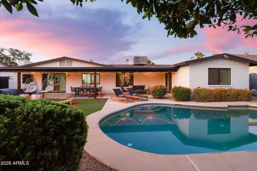 Photo of 847 W Naranja Avenue, Mesa, AZ 85210 (MLS # 7052396)