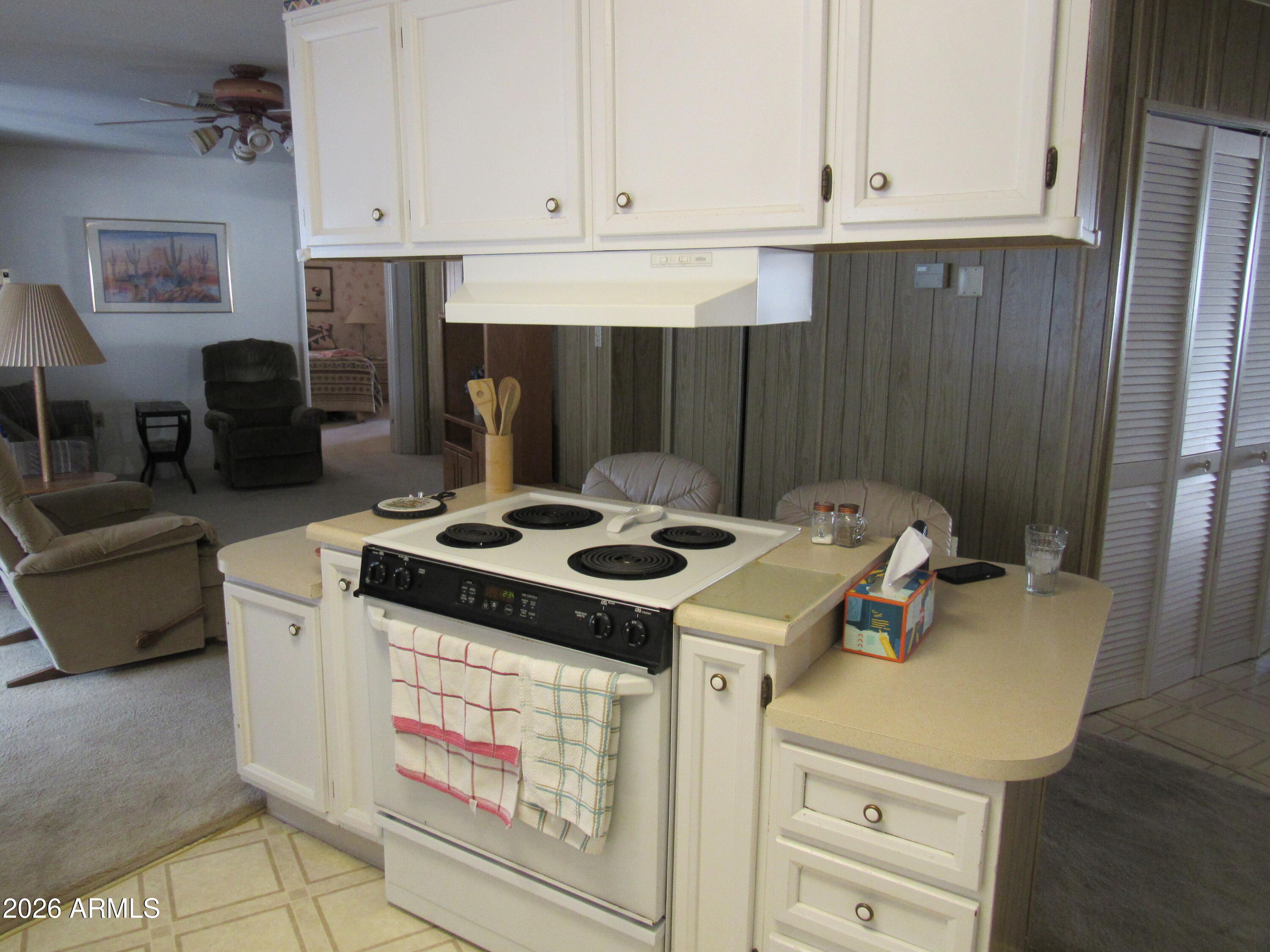 3411 S CAMINO SECO -- 127