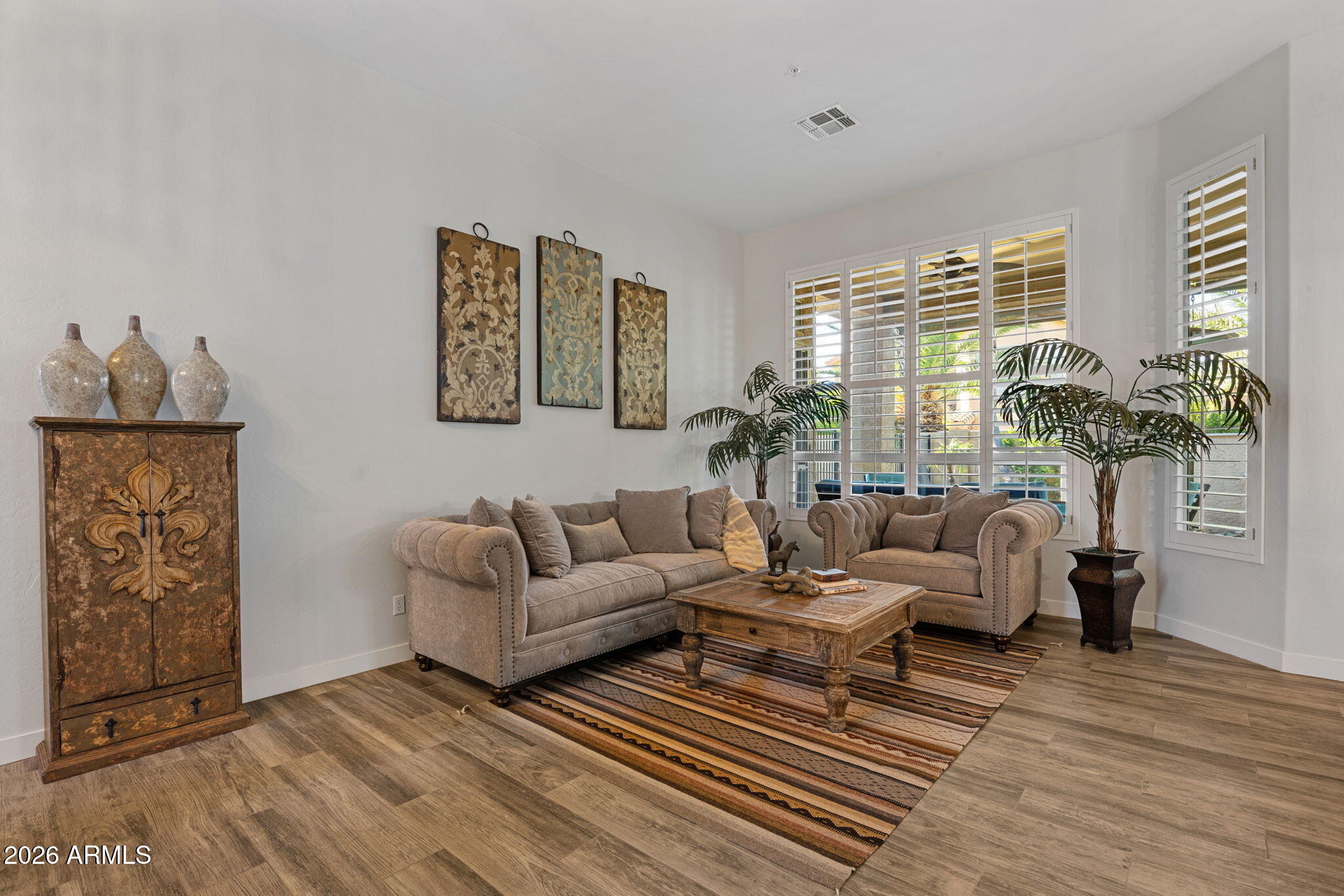 13541 E THOROUGHBRED Trail