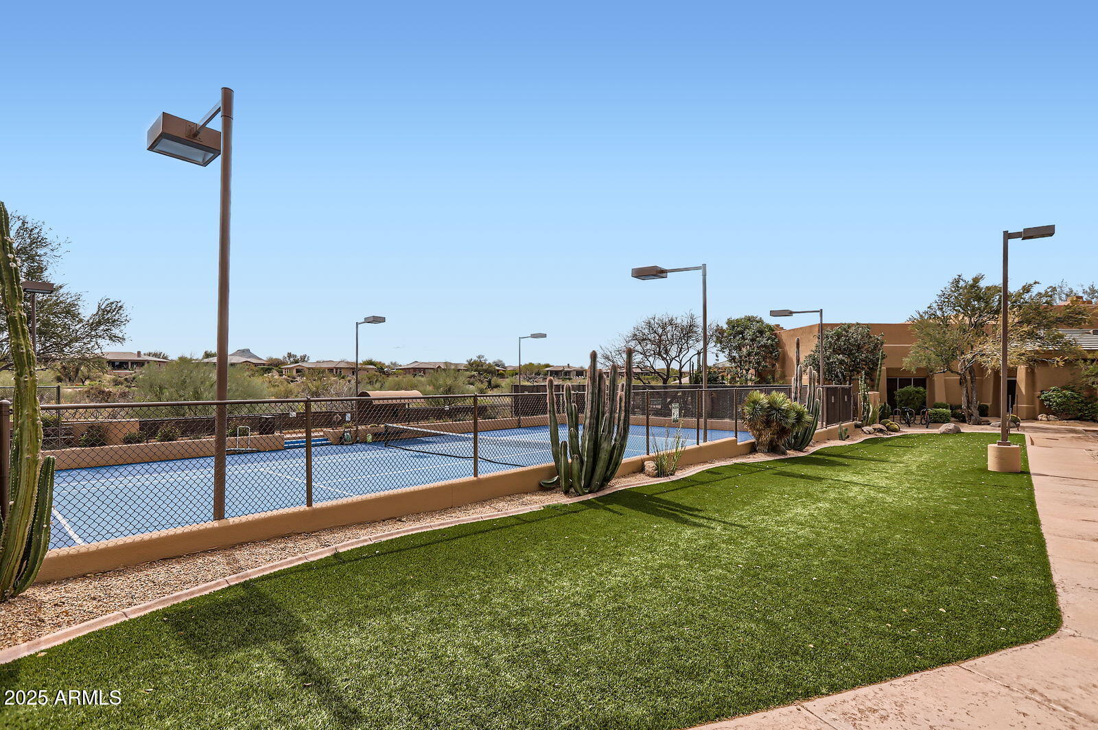 Scottsdale, Arizona 85262, United States, 3 Bedrooms Bedrooms, ,2 BathroomsBathrooms,Residential,Pending,106057