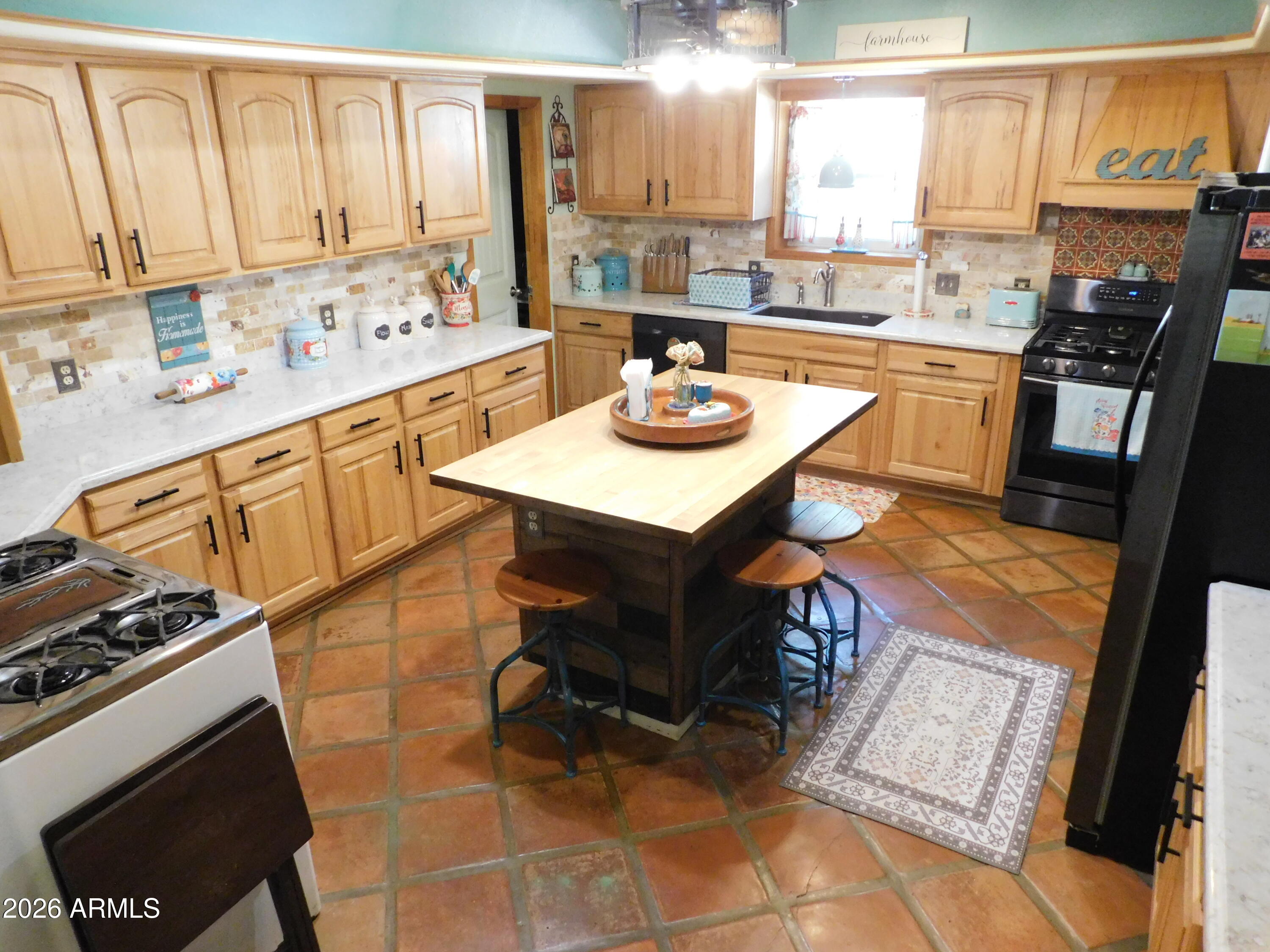 4823 W TUMBLEWEED Lane