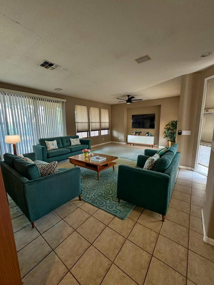 13649 W Cypress Street