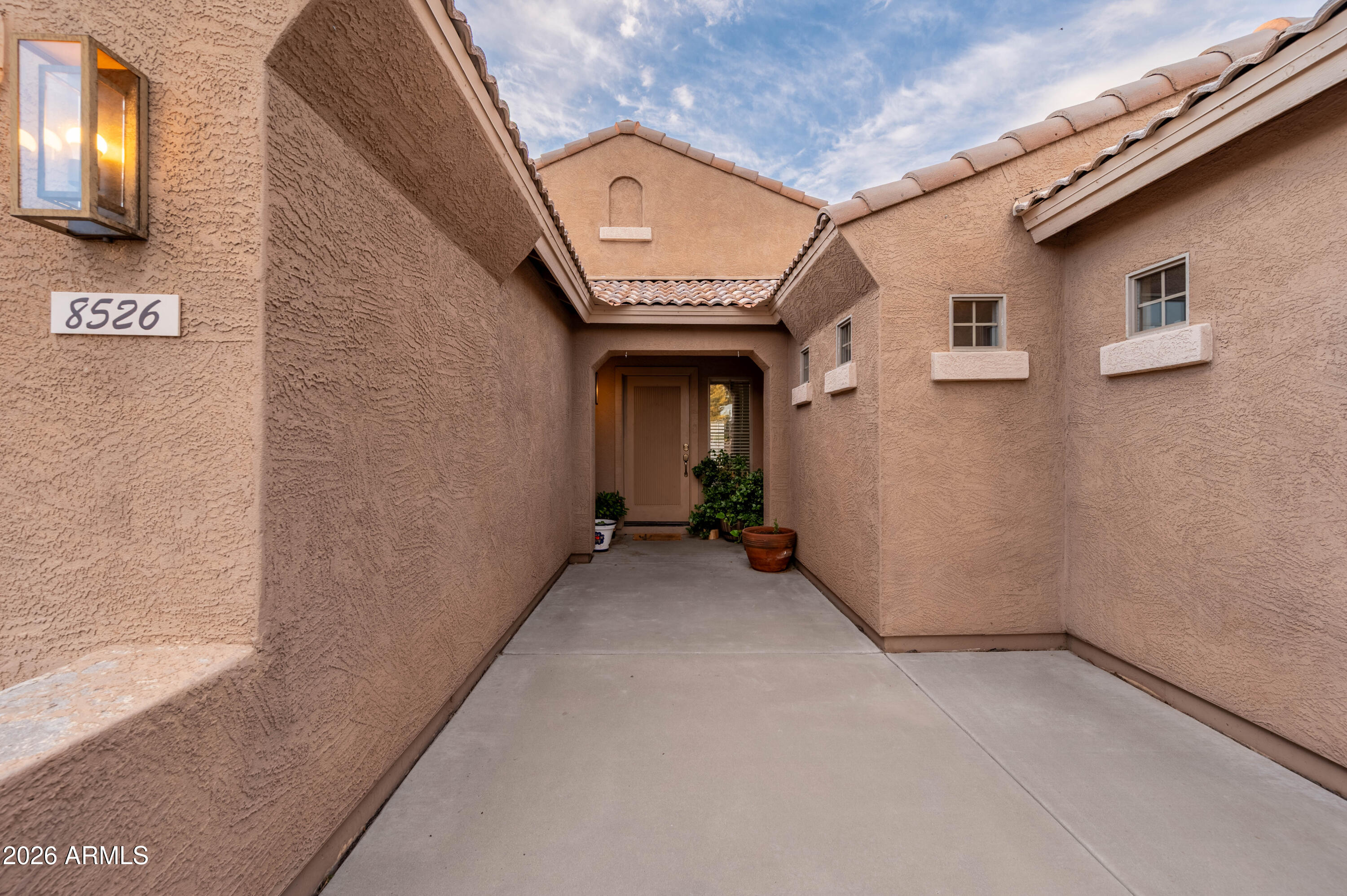 8526 W PRESTON Lane