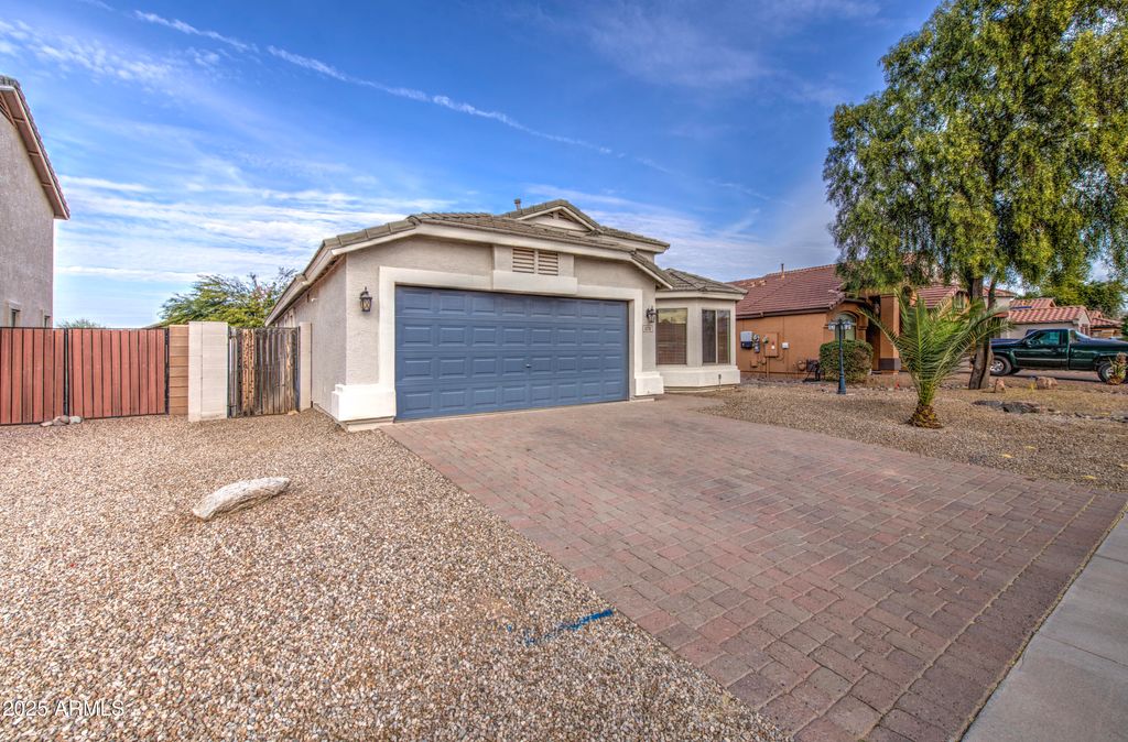 Photo of 1370 E Jardin Drive, Casa Grande, AZ 85122 (MLS # 6962654)