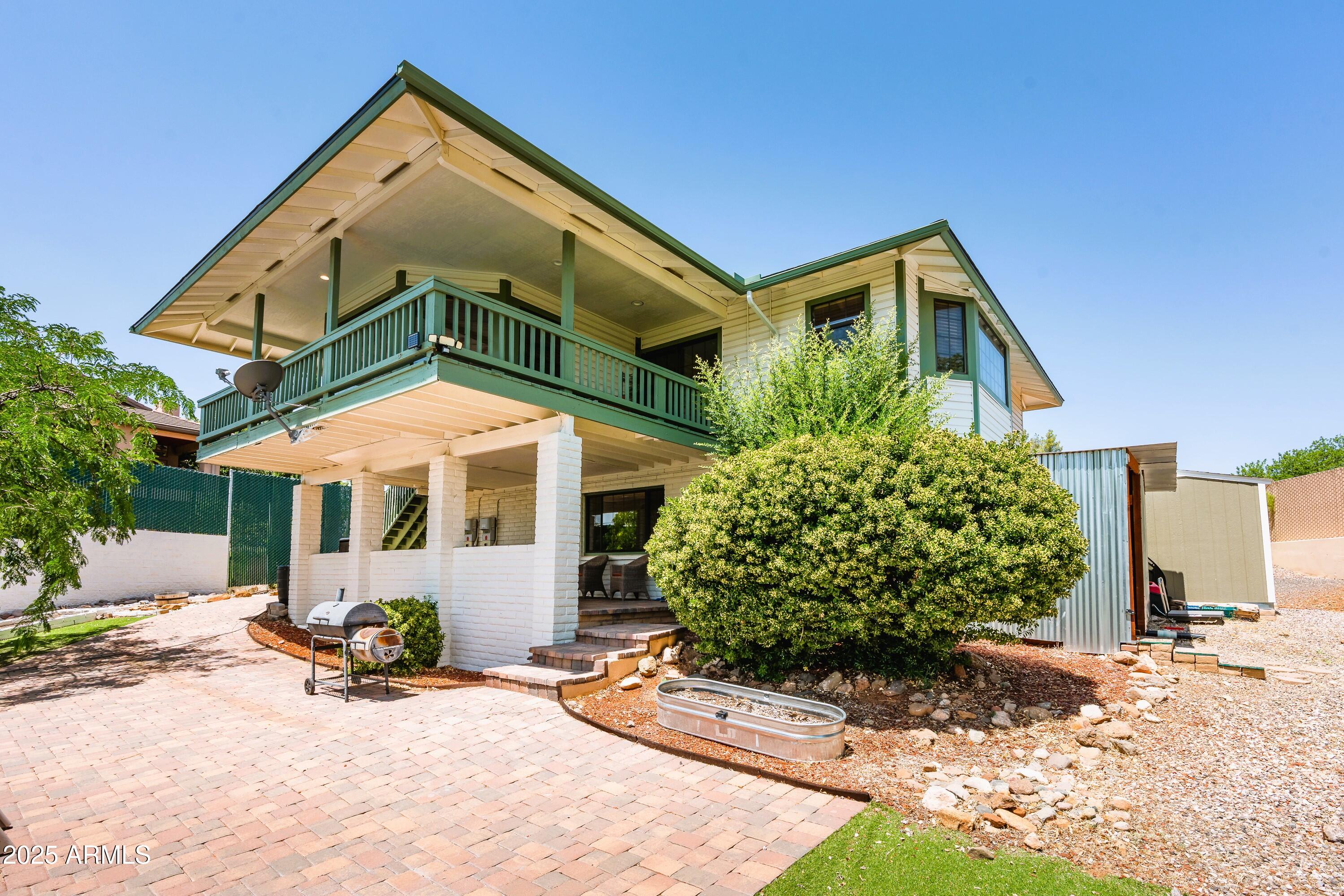 Cottonwood, Arizona 86326, United States, 5 Bedrooms Bedrooms, ,3 BathroomsBathrooms,Residential,Active,212290