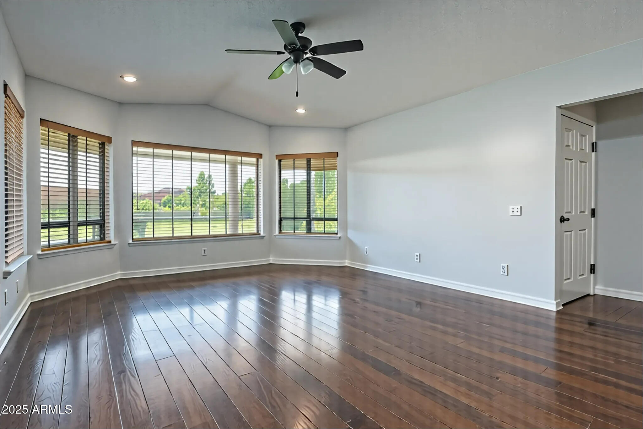 Cottonwood, Arizona 86326, United States, 5 Bedrooms Bedrooms, ,3 BathroomsBathrooms,Residential,Active,212290