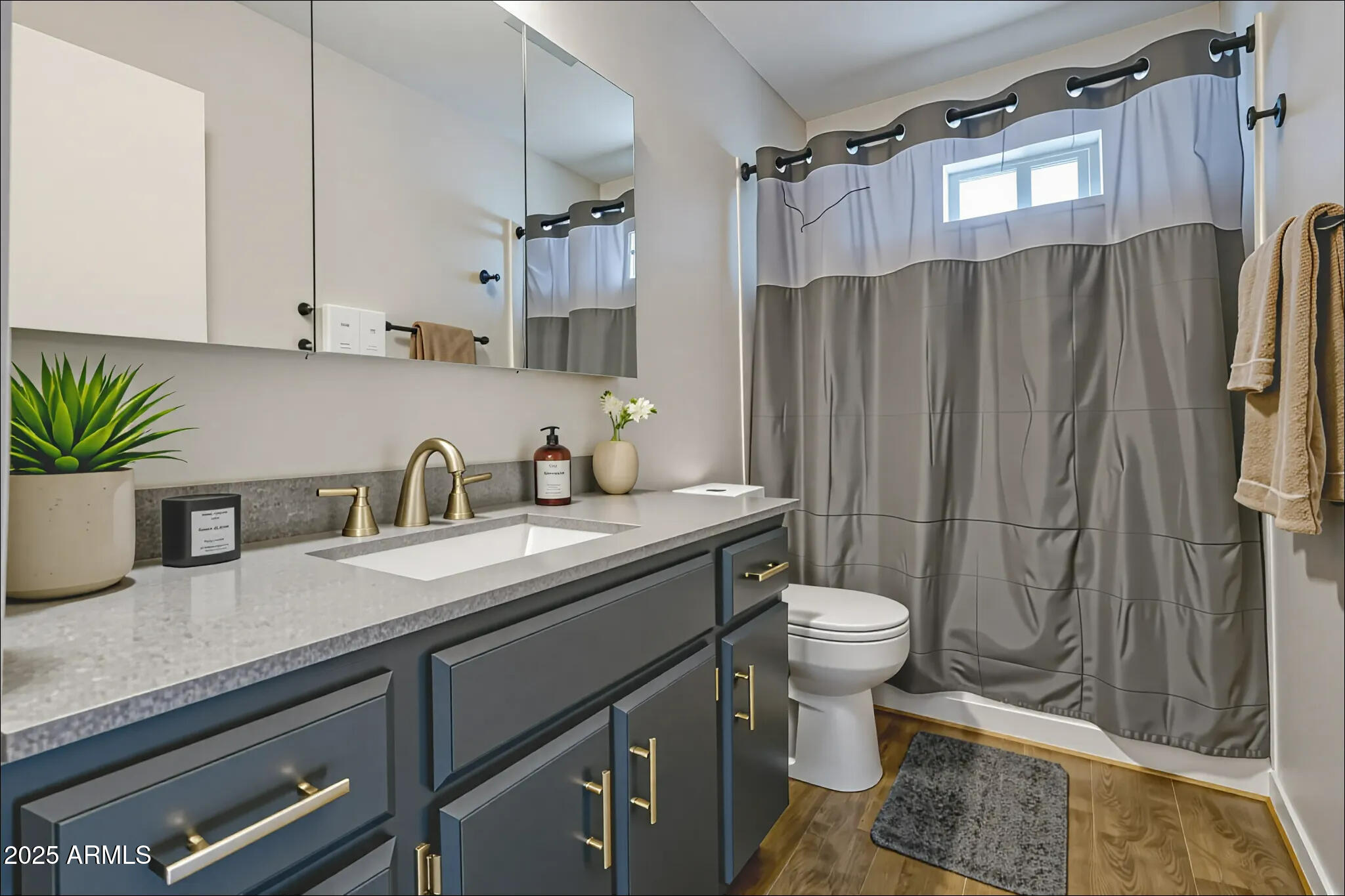 Cottonwood, Arizona 86326, United States, 5 Bedrooms Bedrooms, ,3 BathroomsBathrooms,Residential,Active,212290