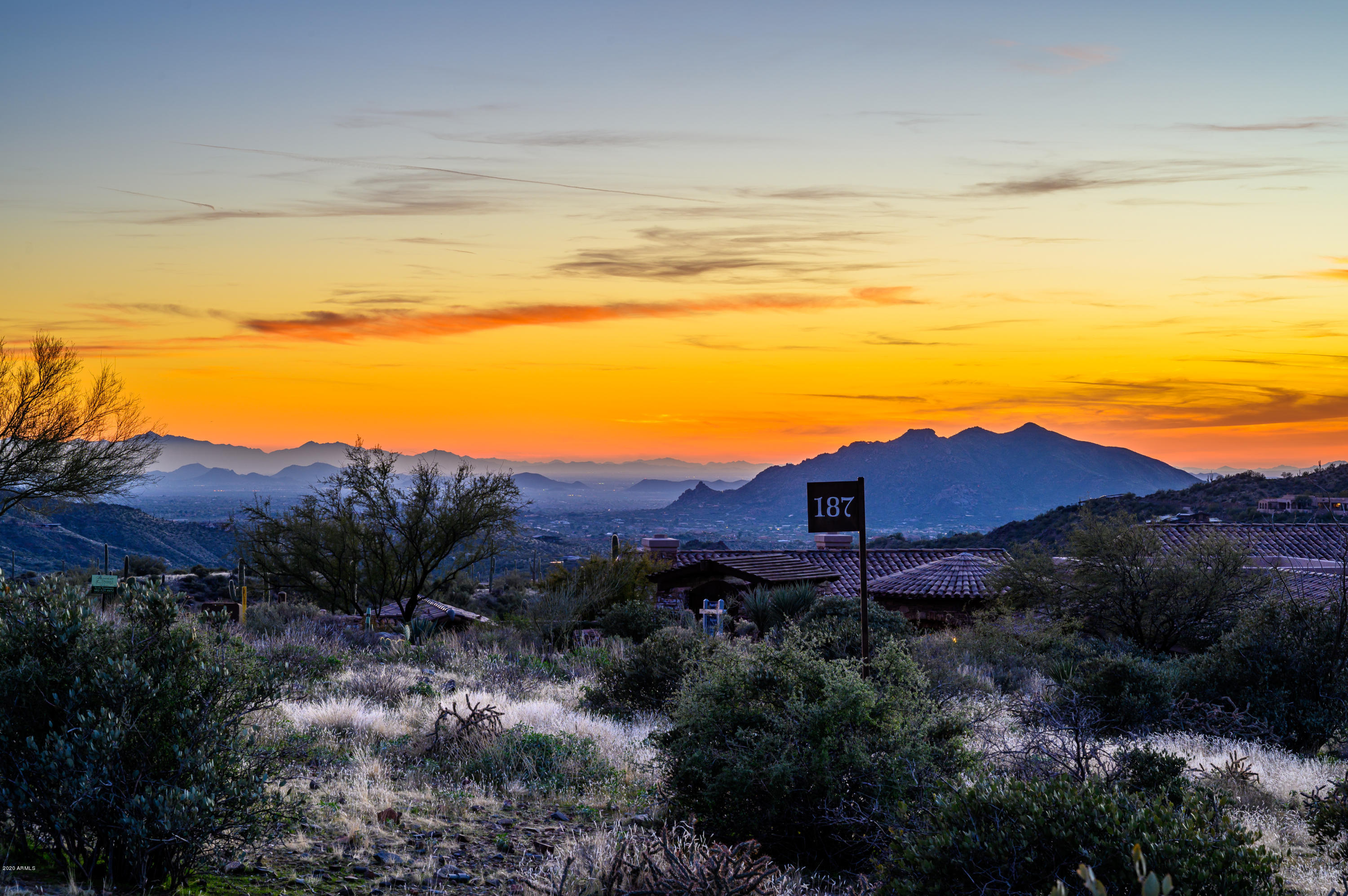 DESERT MOUNTAIN - Residential