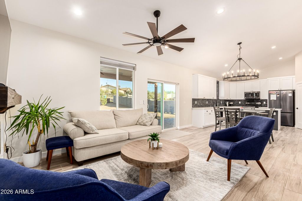 Photo of 990 N Muleshoe Road, Apache Junction, AZ 85119 (MLS # 6974754)