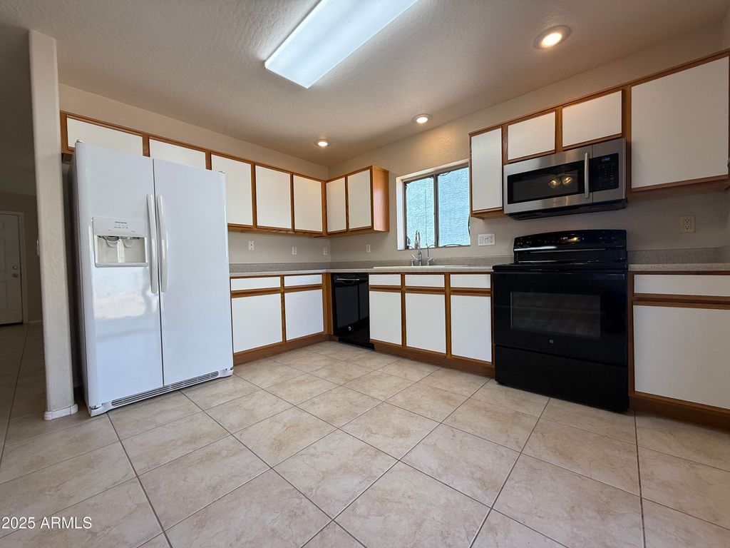 Photo of 12430 W Flores Drive, El Mirage, AZ 85335 (MLS # 6923093)