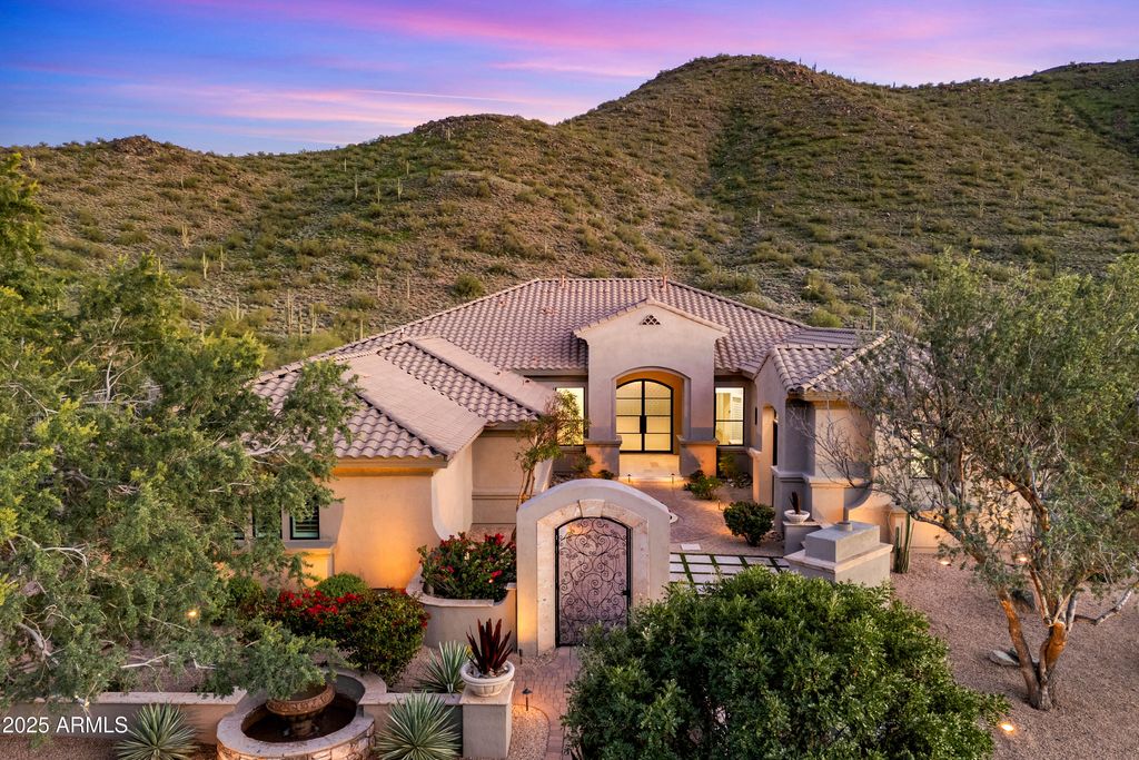 Photo of 11573 E Winchcomb Drive, Scottsdale, AZ 85255 (MLS # 6961425)