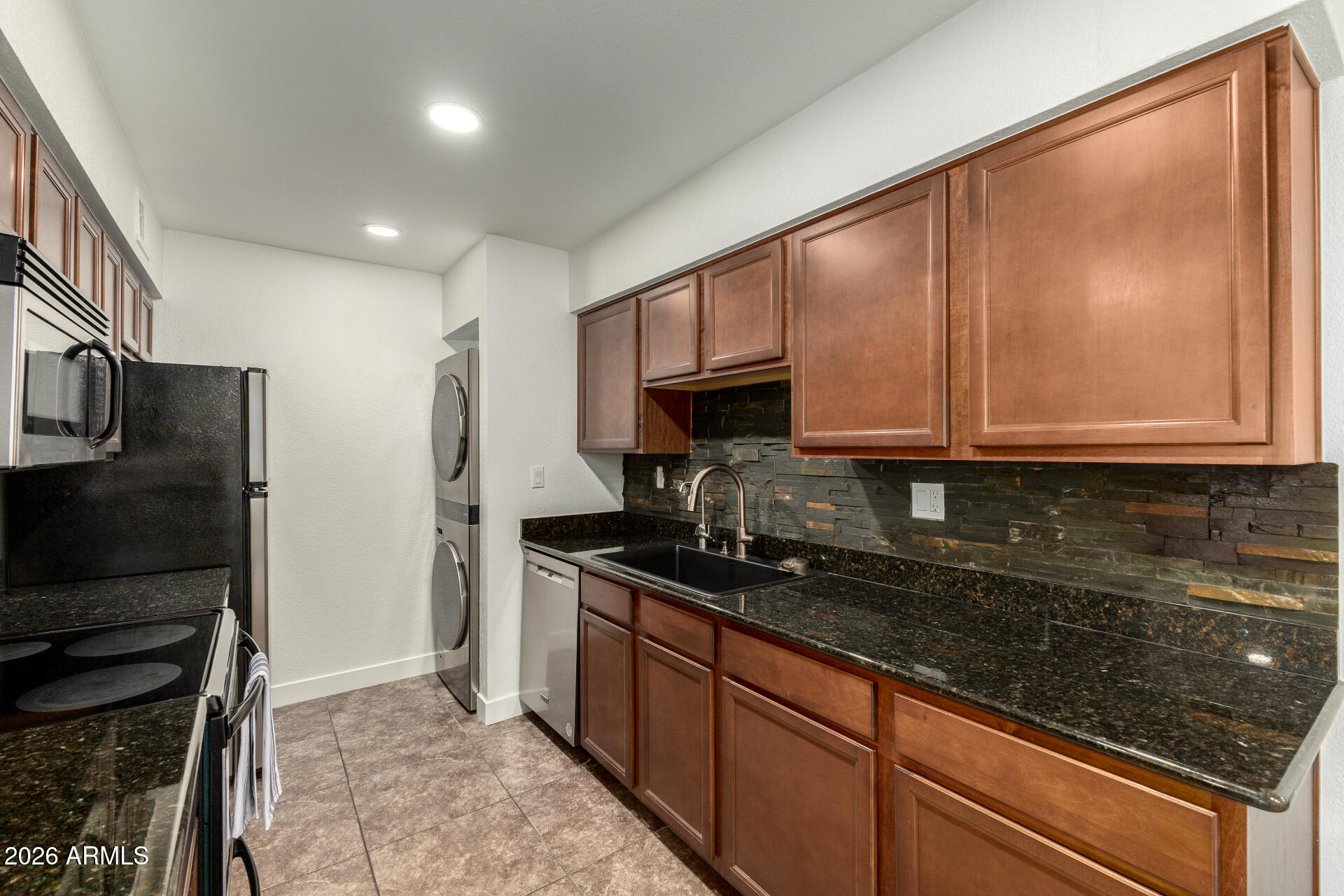 5995 N 78TH Street 2094