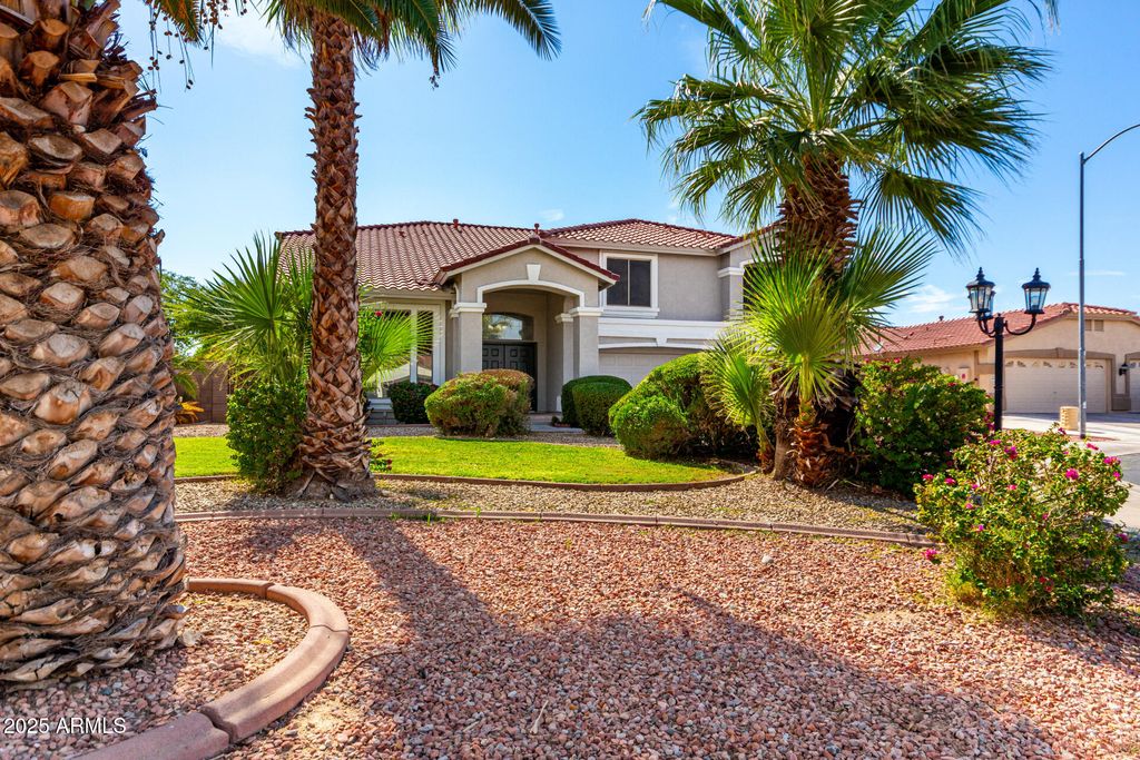Photo of 5322 N Oro Vista Court, Litchfield Park, AZ 85340 (MLS # 6902724)