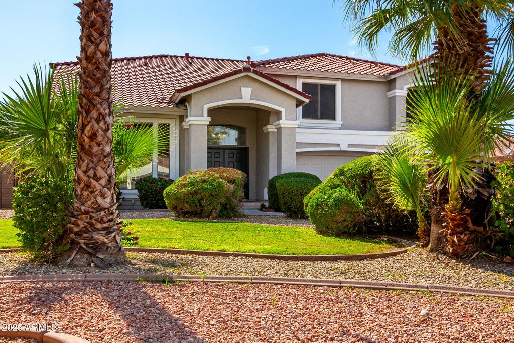 Photo of 5322 N Oro Vista Court, Litchfield Park, AZ 85340 (MLS # 6902724)