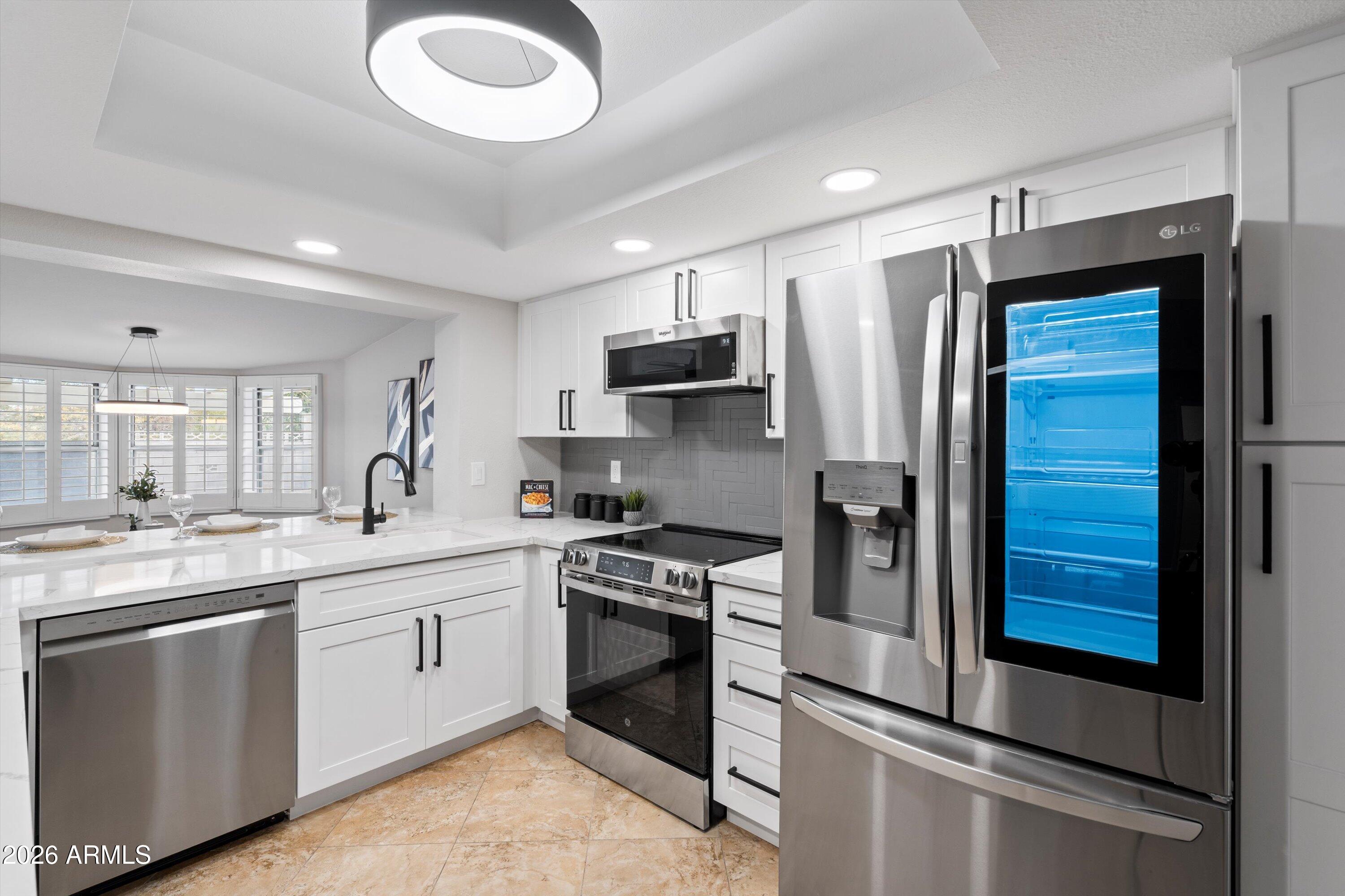 1155 E VILLAGE CIRCLE Drive N