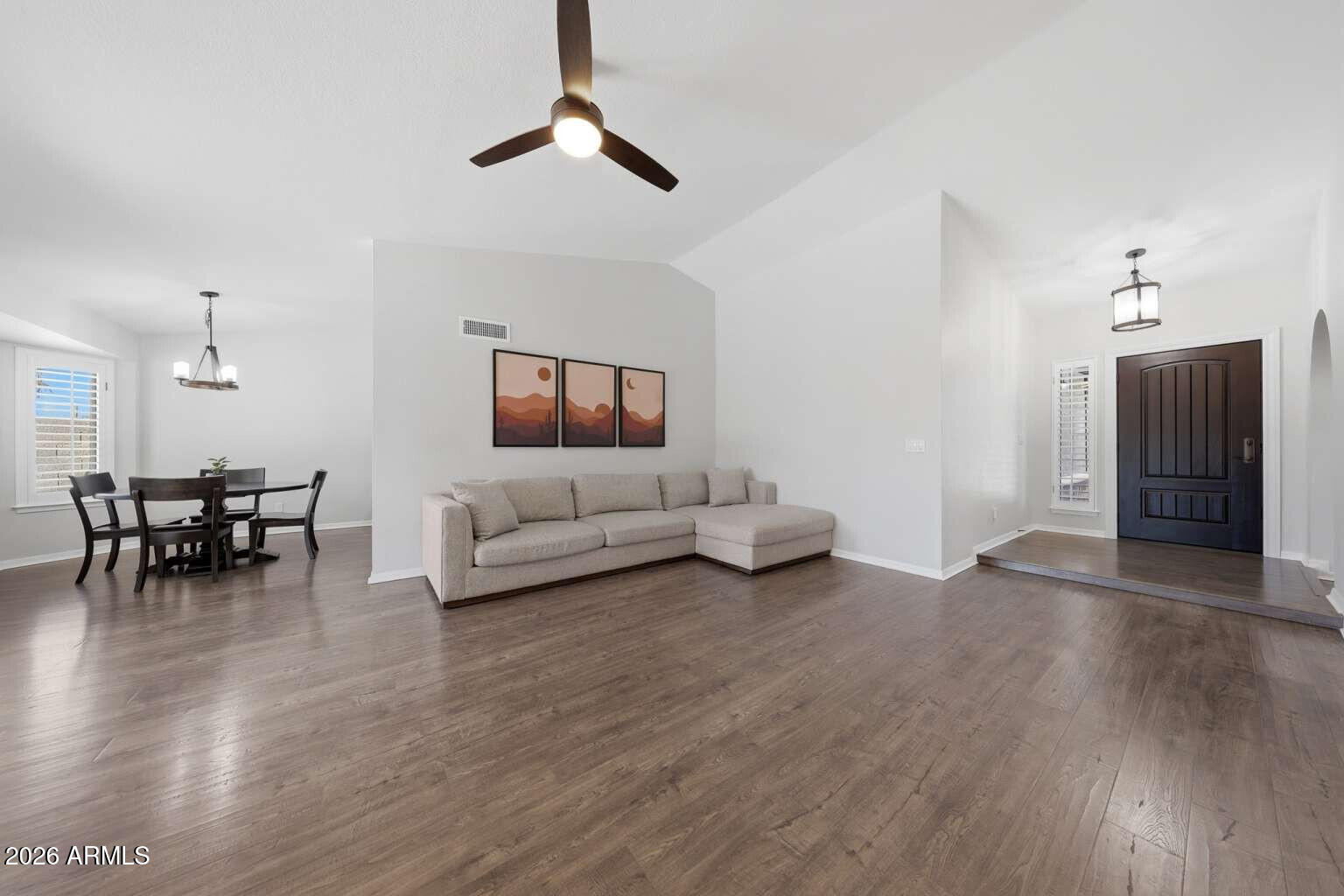 461 E MERRILL Avenue