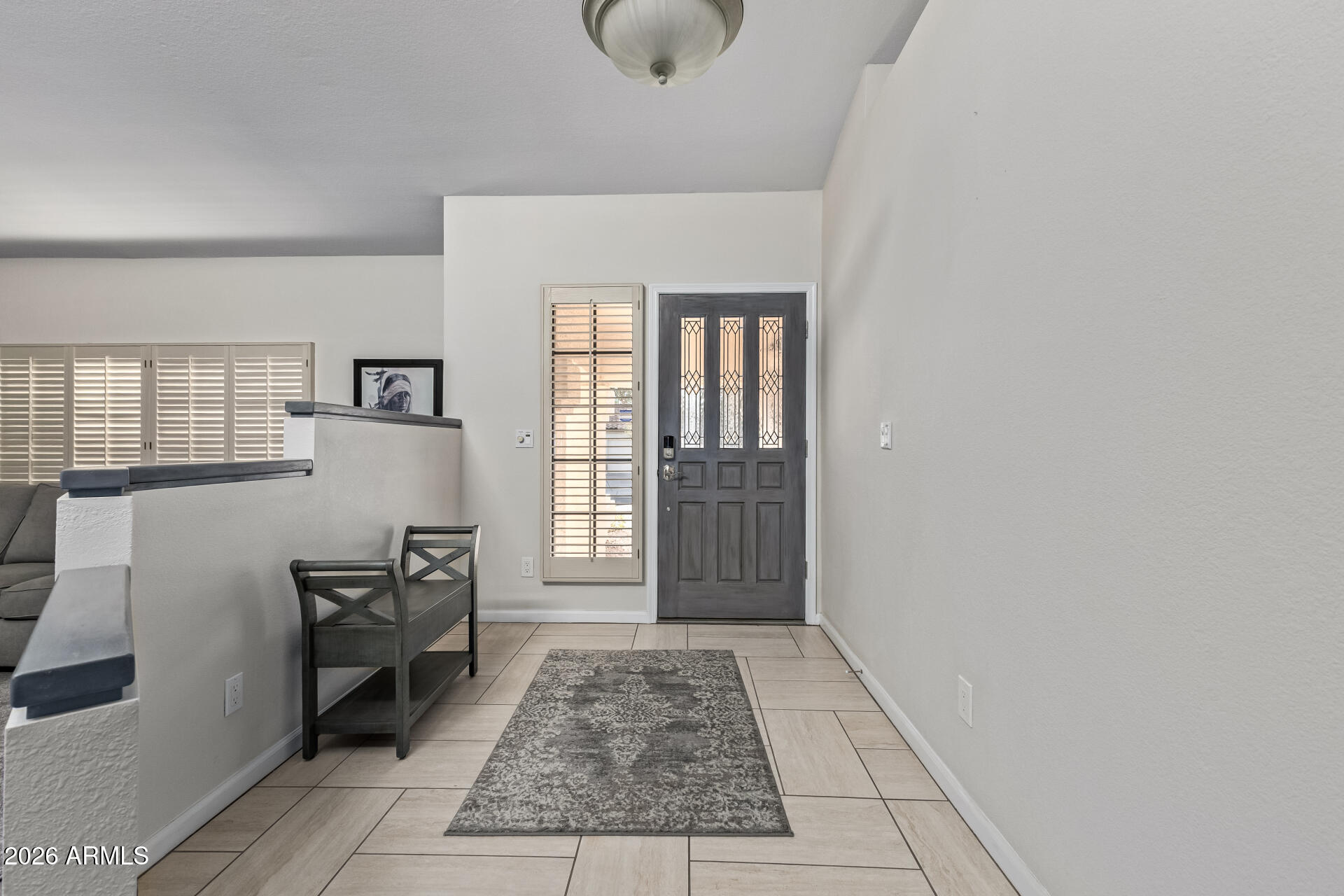 6122 E SADDLEBACK Street