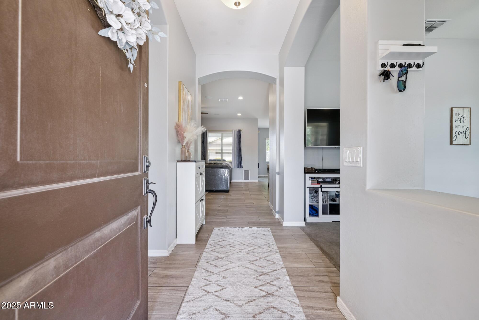 20514 E MAYBERRY Road